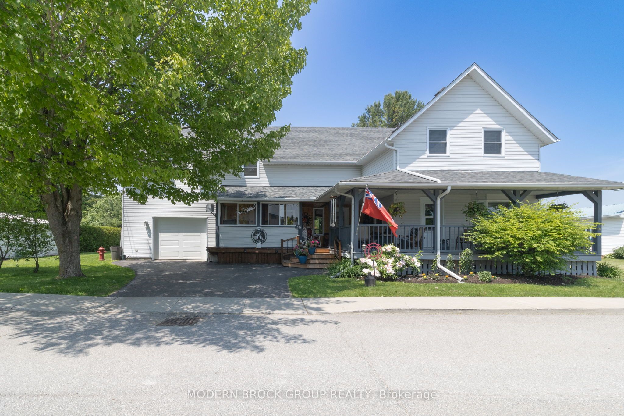 36 Wellington Street Property Photo 1