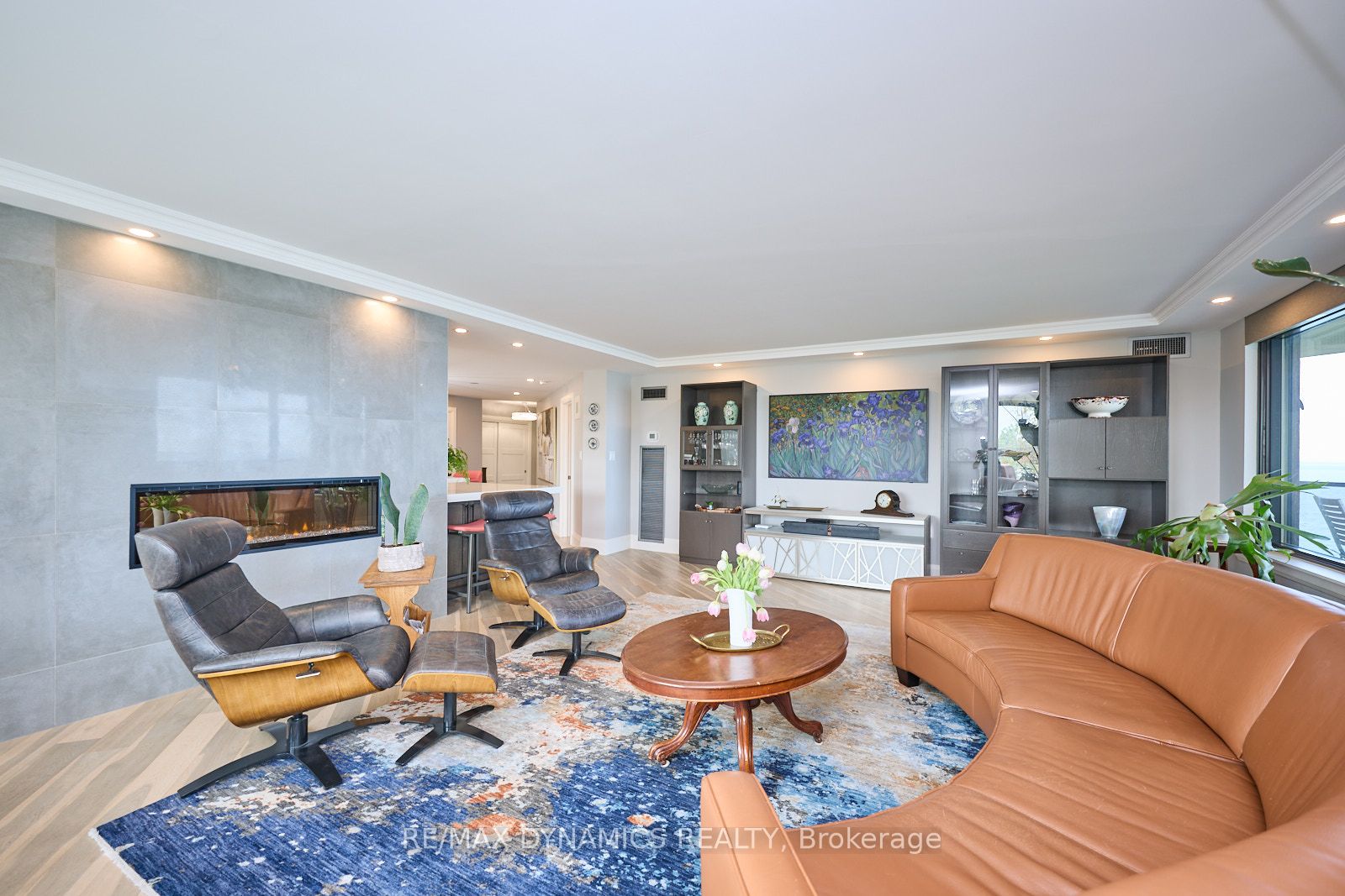 701 Geneva Street 1504 Property Photo 19