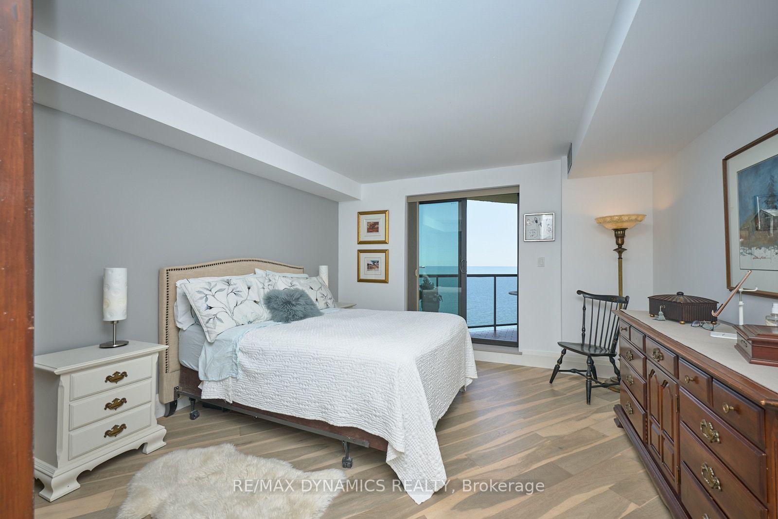 701 Geneva Street 1504 Property Photo 26