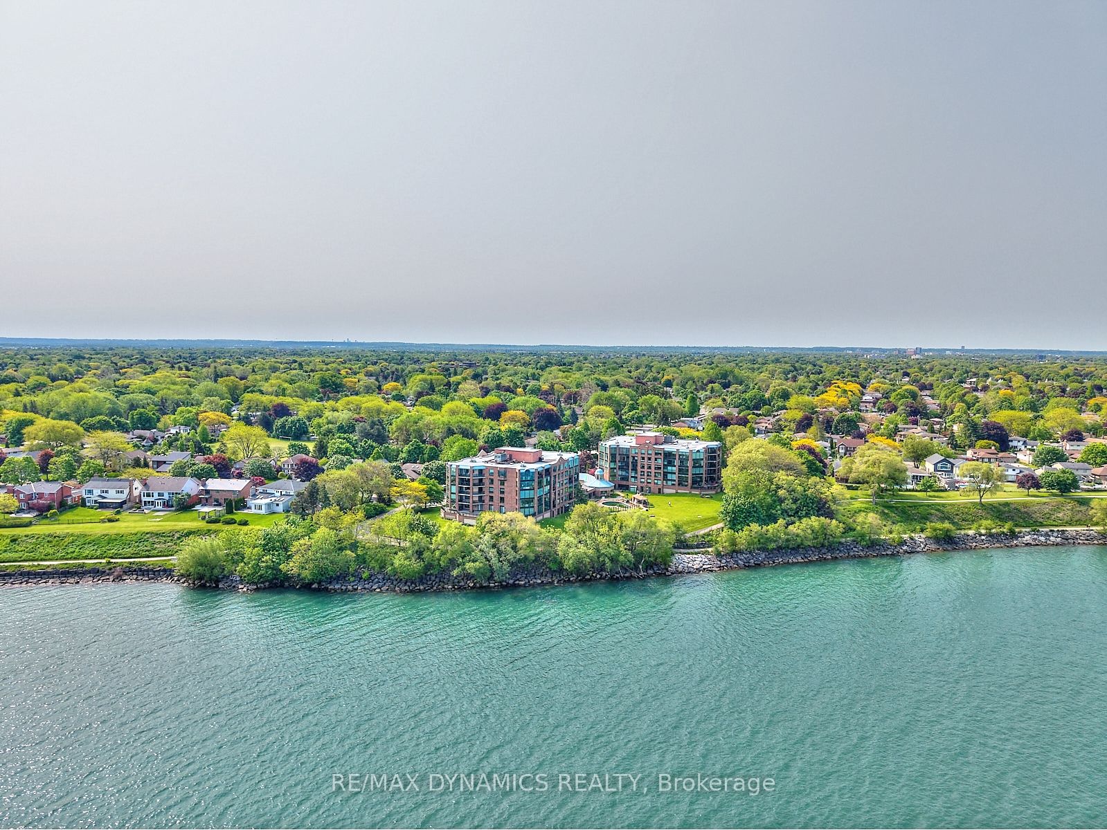 701 Geneva Street 1504 Property Photo 34