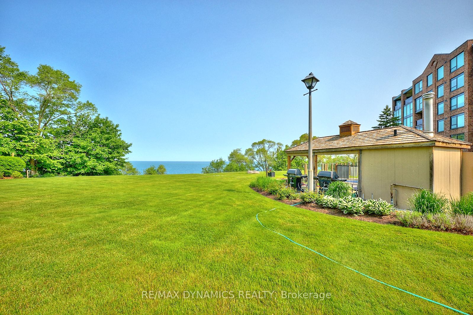 701 Geneva Street 1504 Property Photo 40