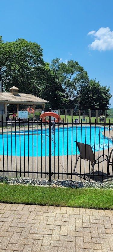 701 Geneva Street 1504 Property Photo 43