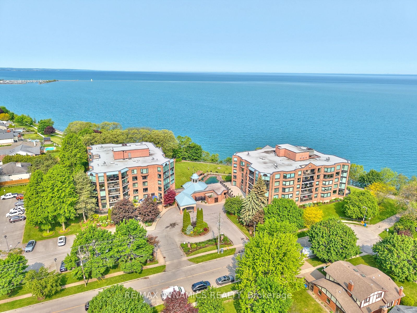 701 Geneva Street 1504 Property Photo 46