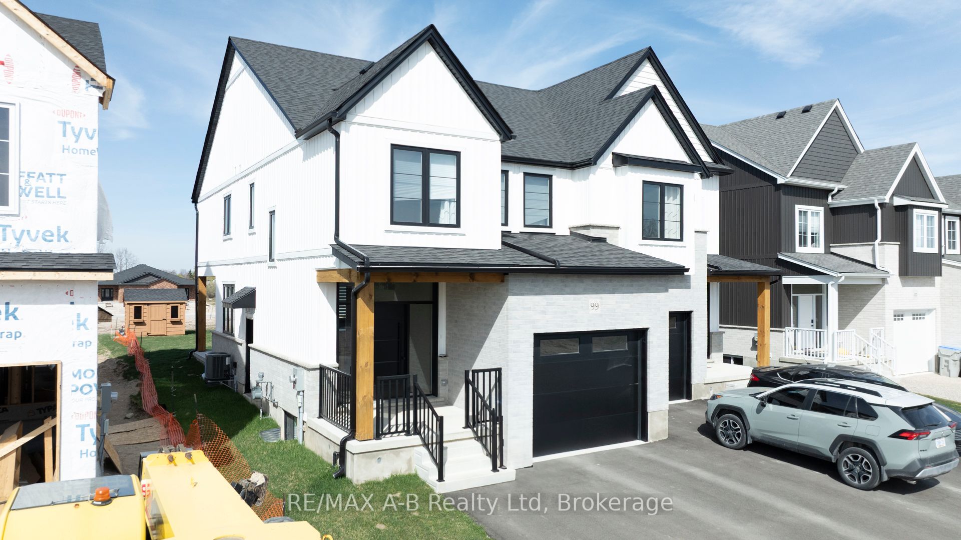 99 Clayton Street Property Photo 1