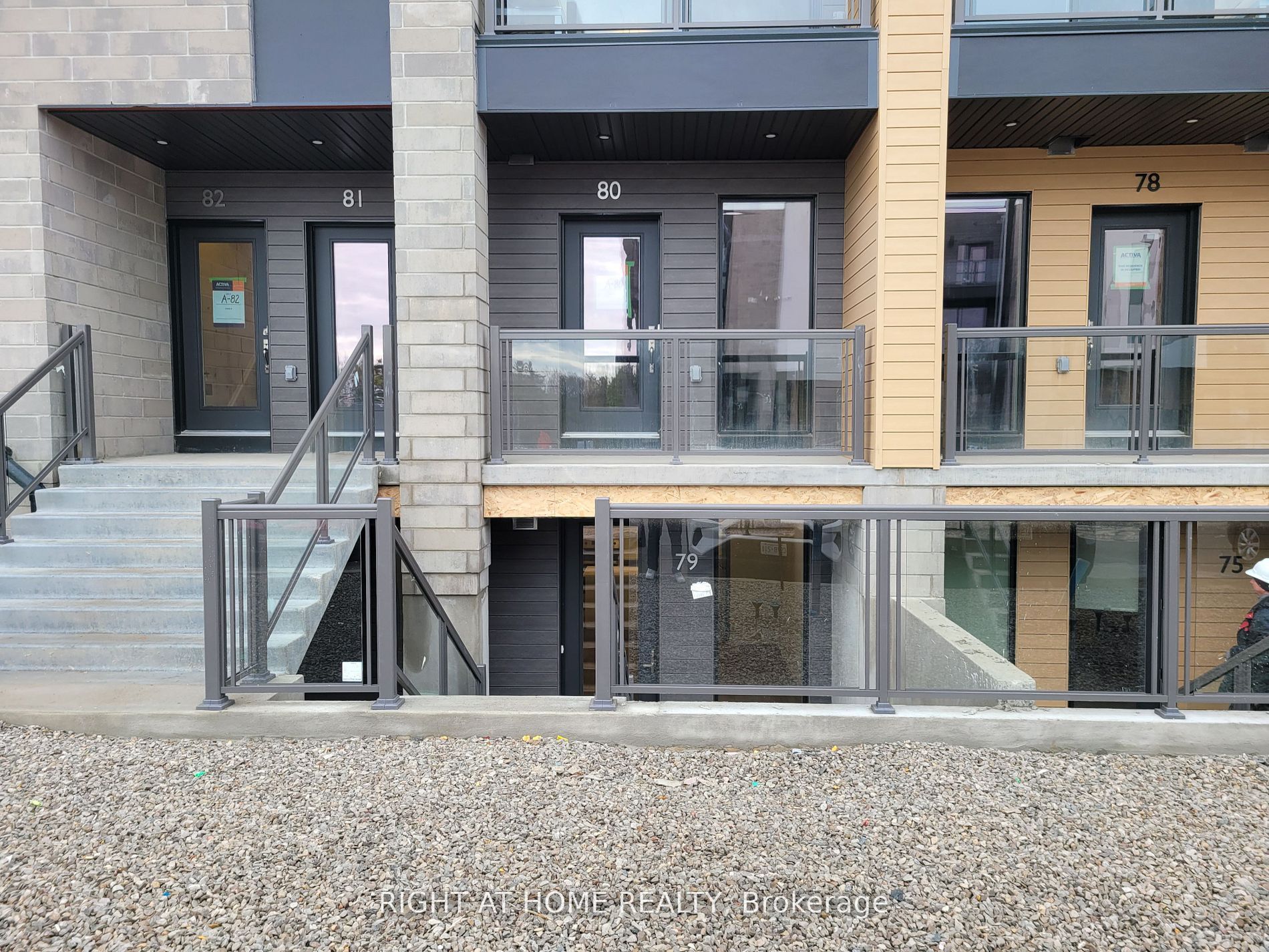 261 Woodbine Avenue 79a Property Photo 2