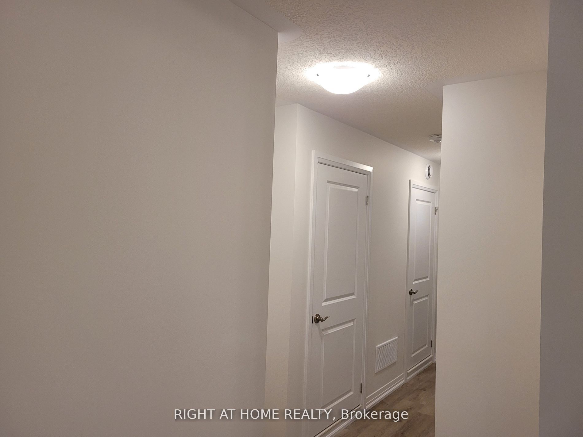 261 Woodbine Avenue 79a Property Photo 14