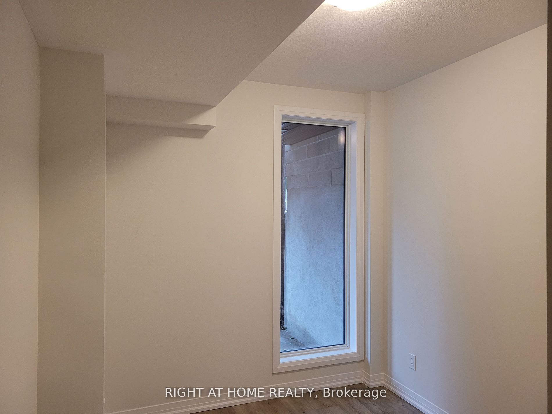 261 Woodbine Avenue 79a Property Photo 17