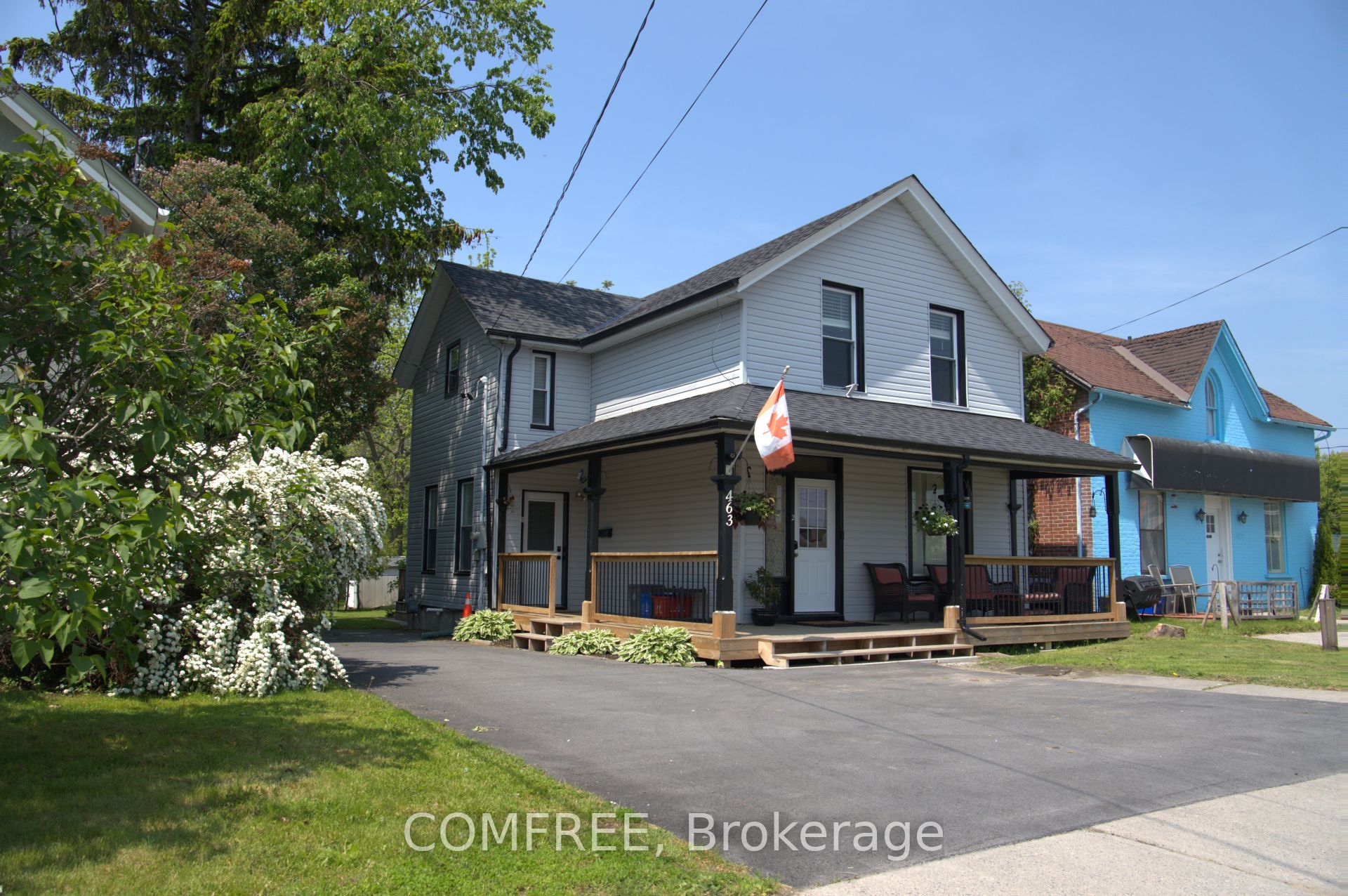 463 Division Street Property Photo 1