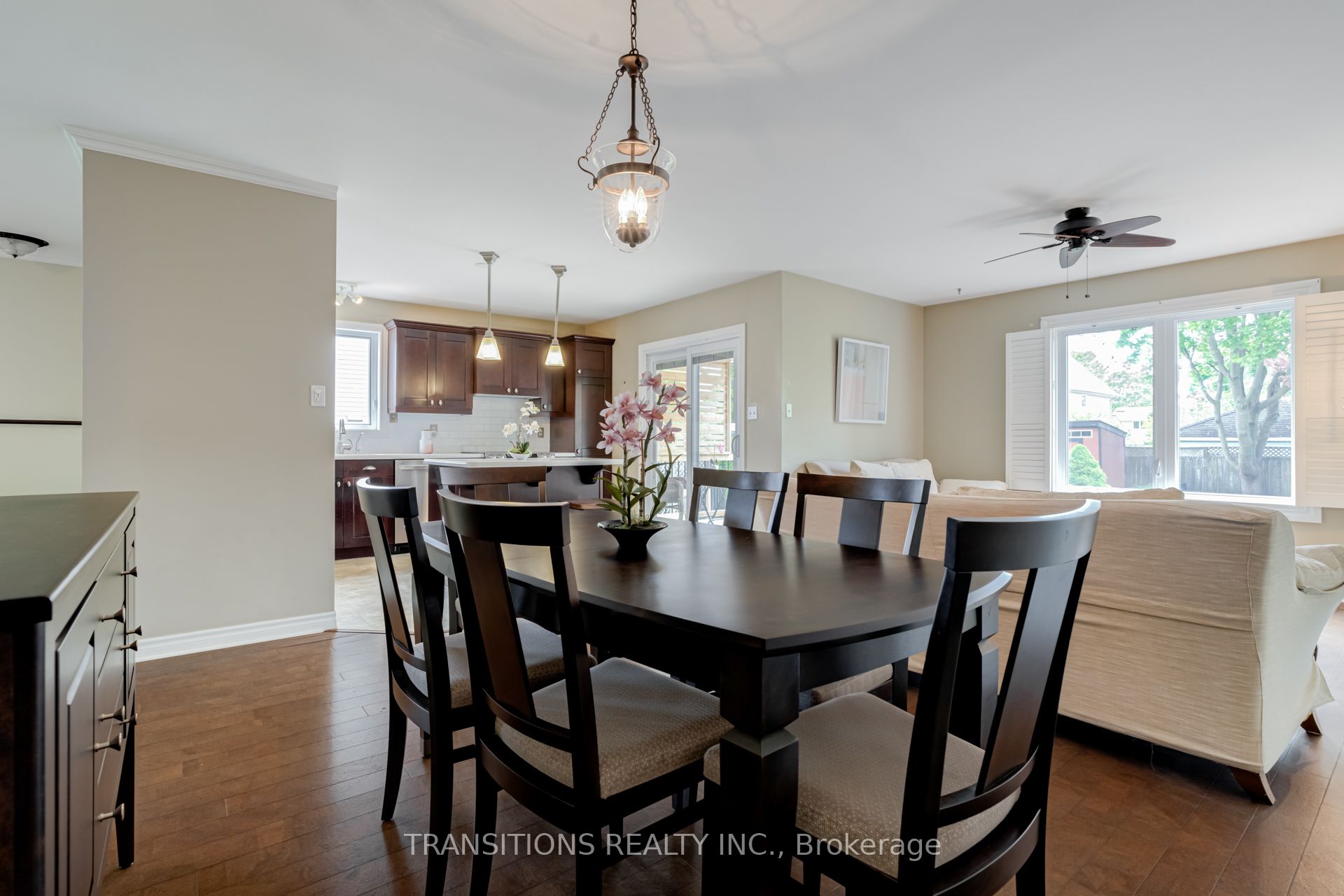 341 Mathew Street Property Photo 6