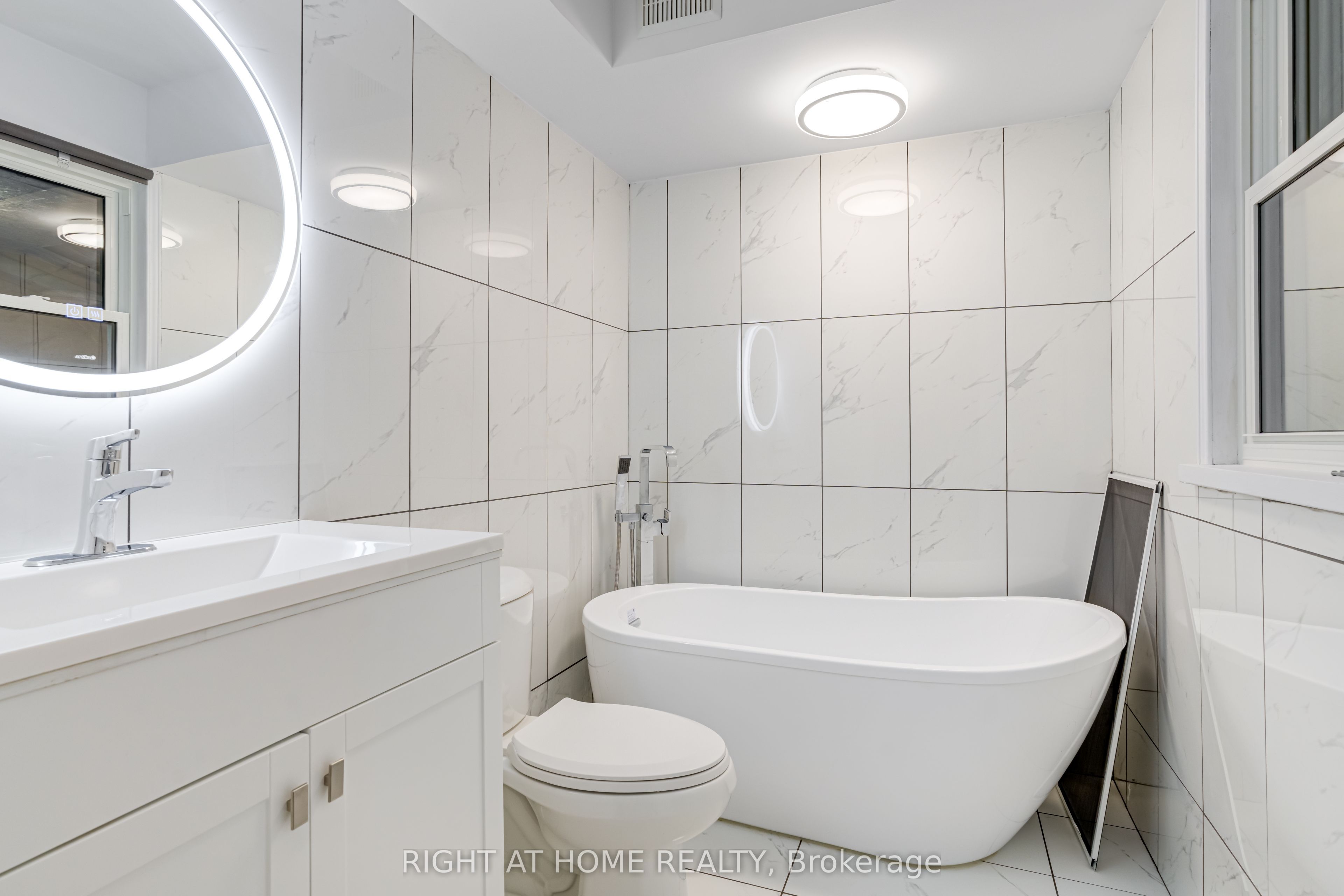 9 Belfast Court Property Photo 14
