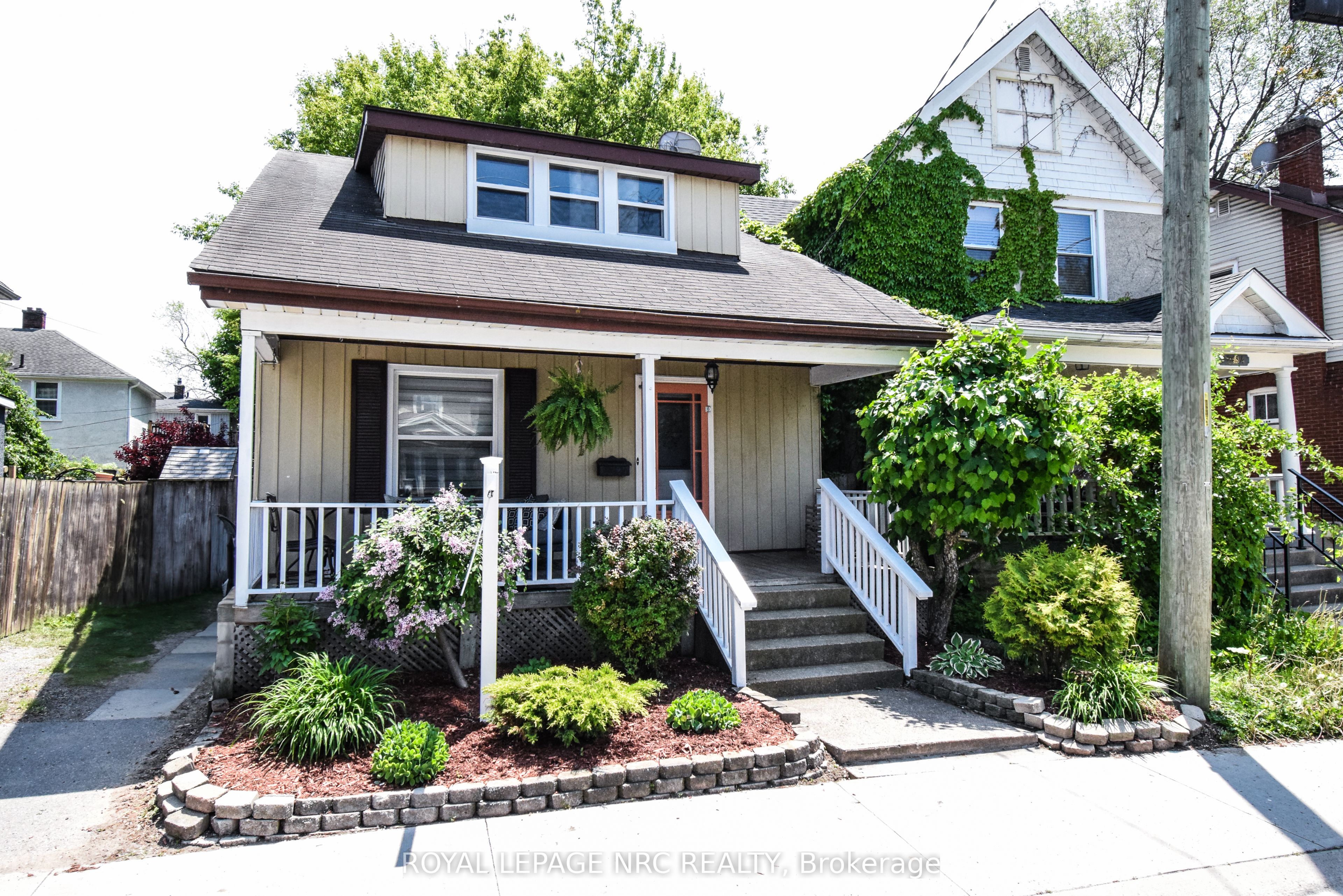 116 Lowell Avenue Property Photo 1