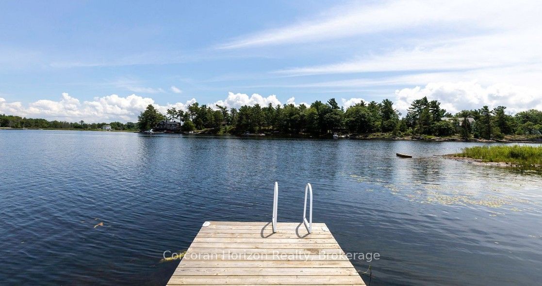 64 Wolverine Beach Rd Property Photo 1