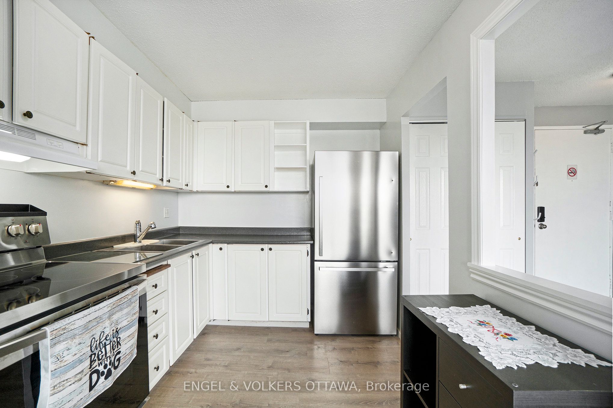 20 Chesterton Drive 817 Property Photo 18