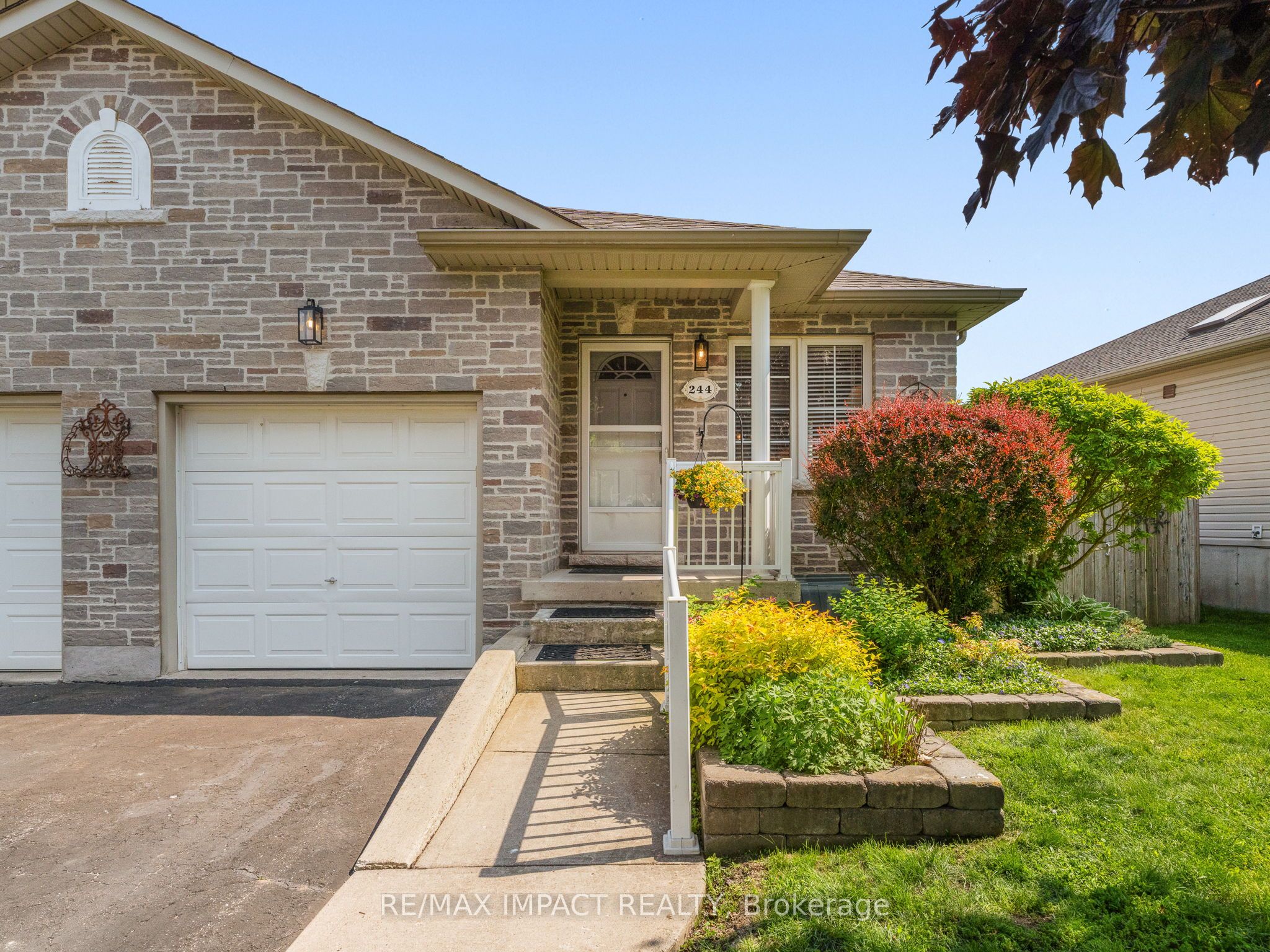 244 Ruttan Terrace Property Photo 1