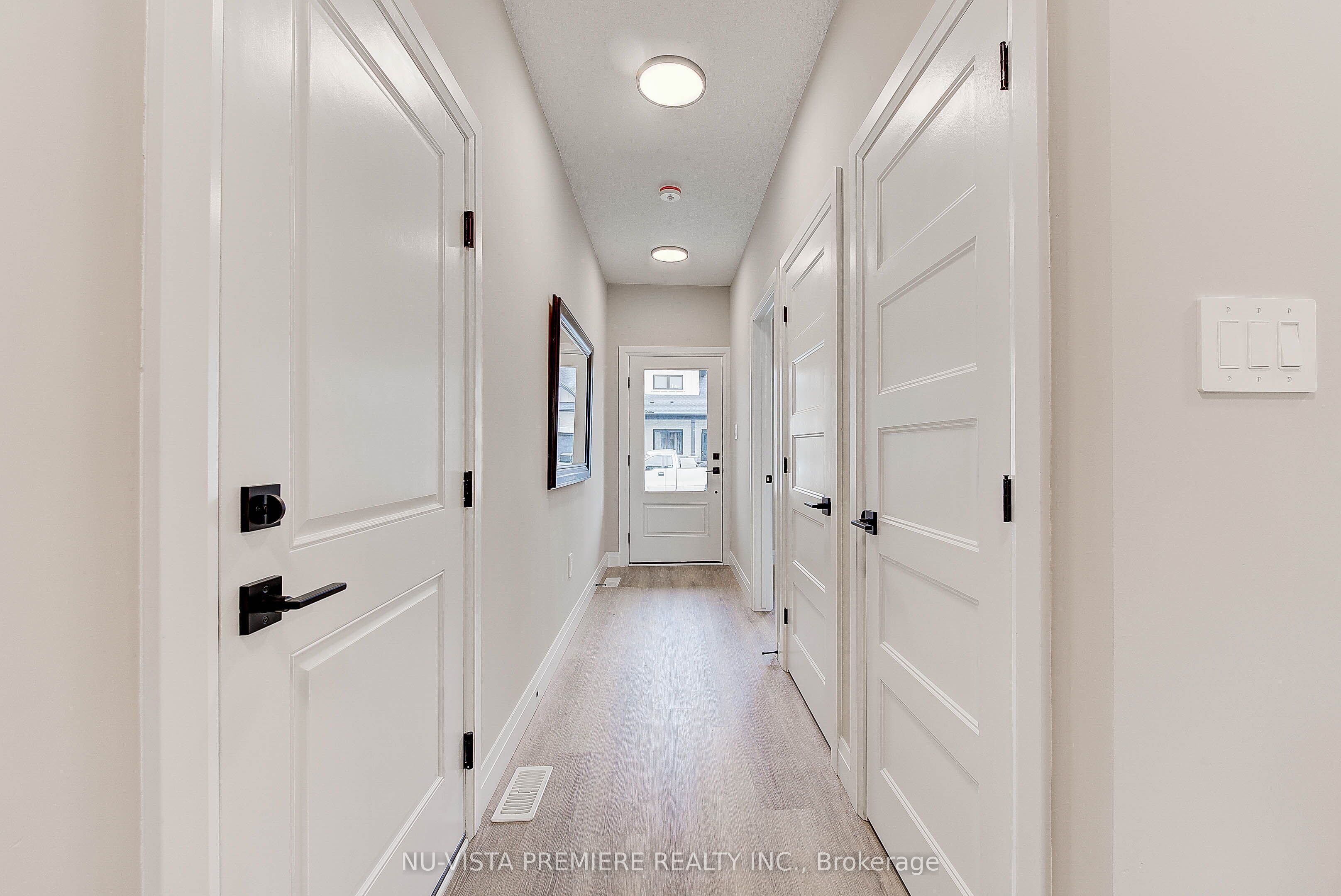 214 St Clair Boulevard 46 Property Photo 6