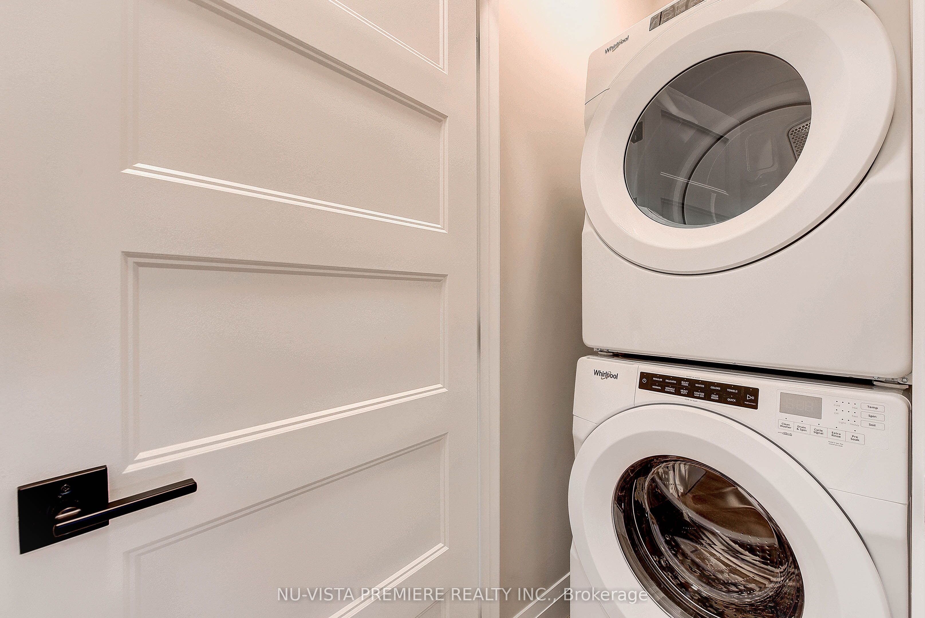 214 St Clair Boulevard 46 Property Photo 10