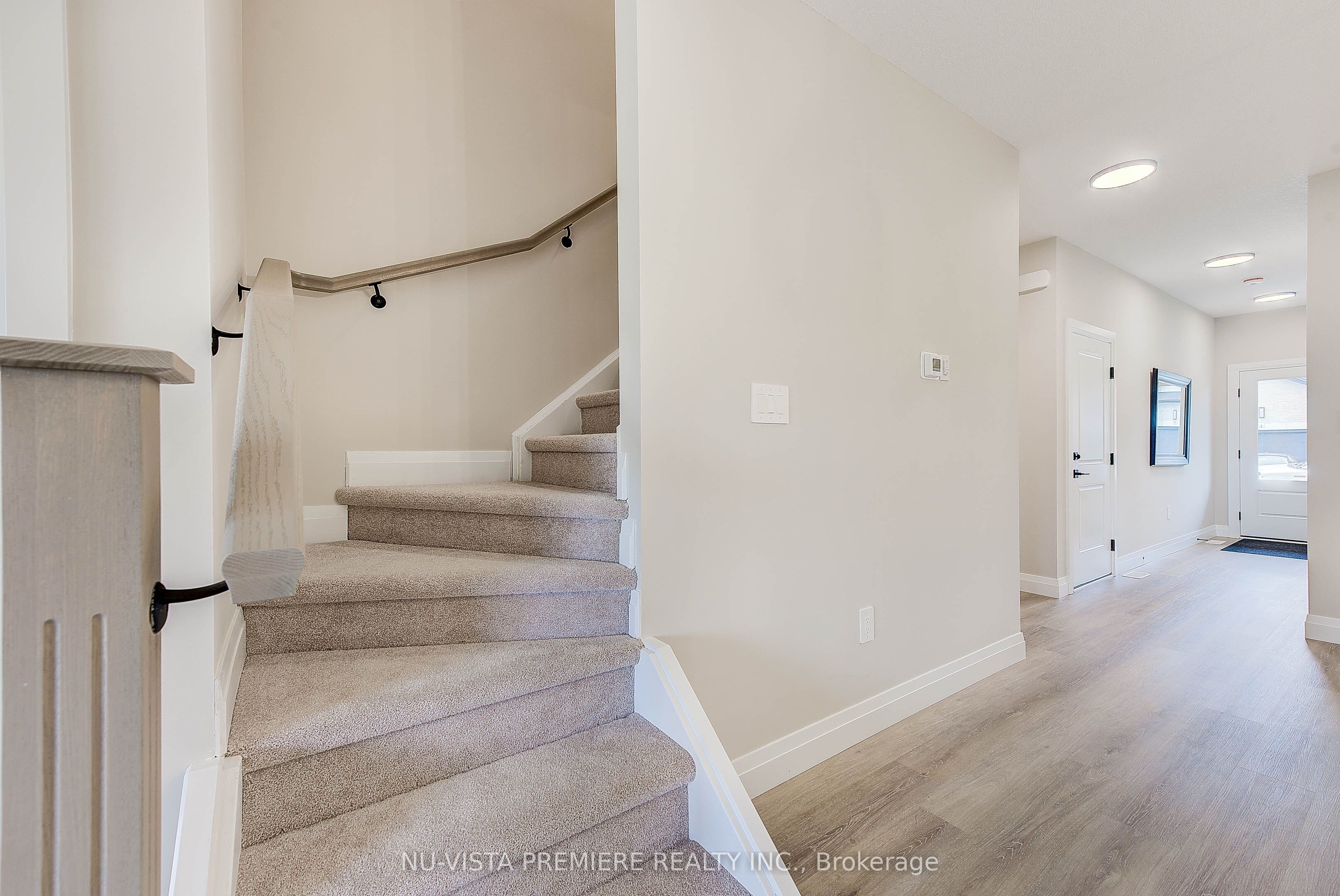 214 St Clair Boulevard 46 Property Photo 25