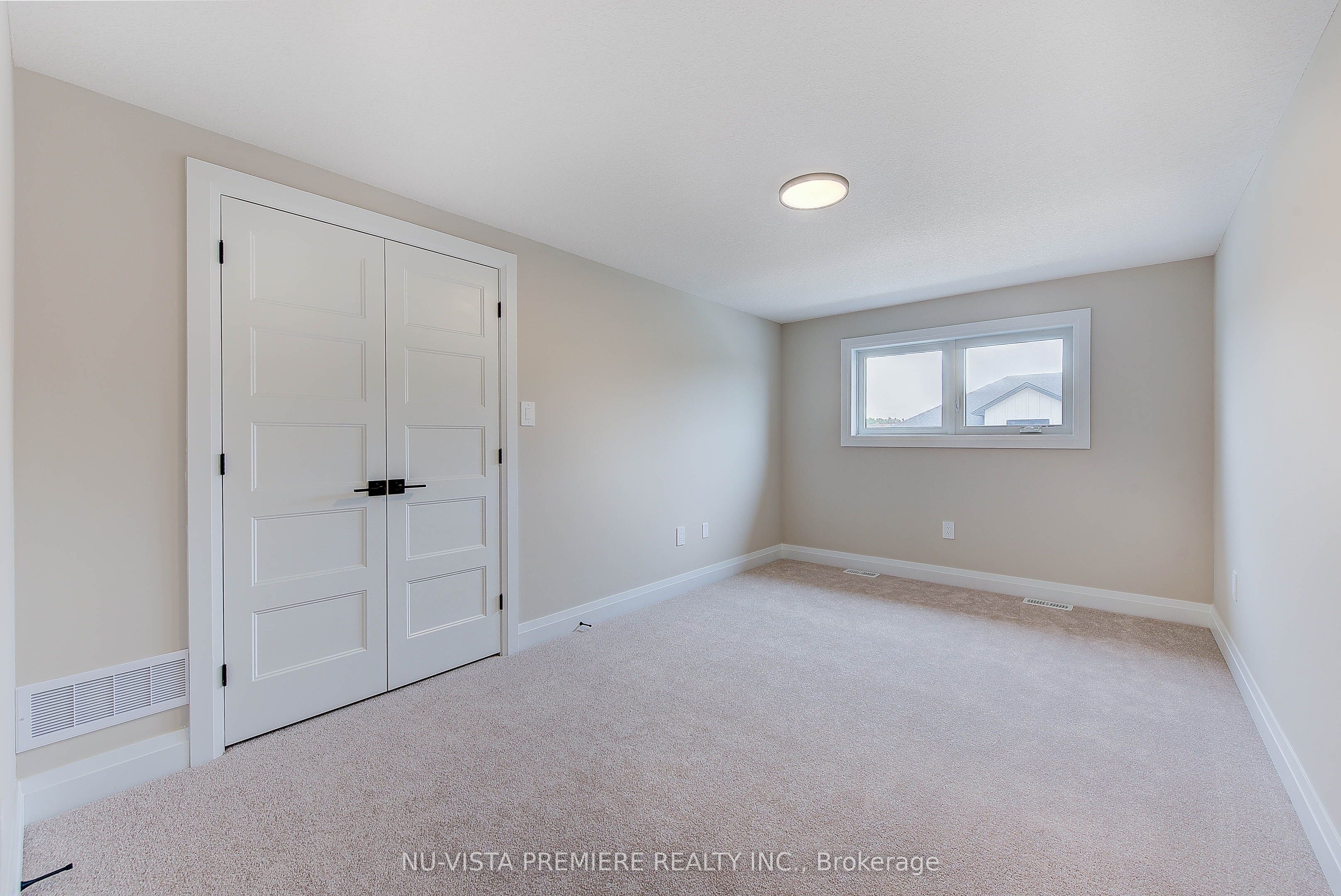 214 St Clair Boulevard 46 Property Photo 29