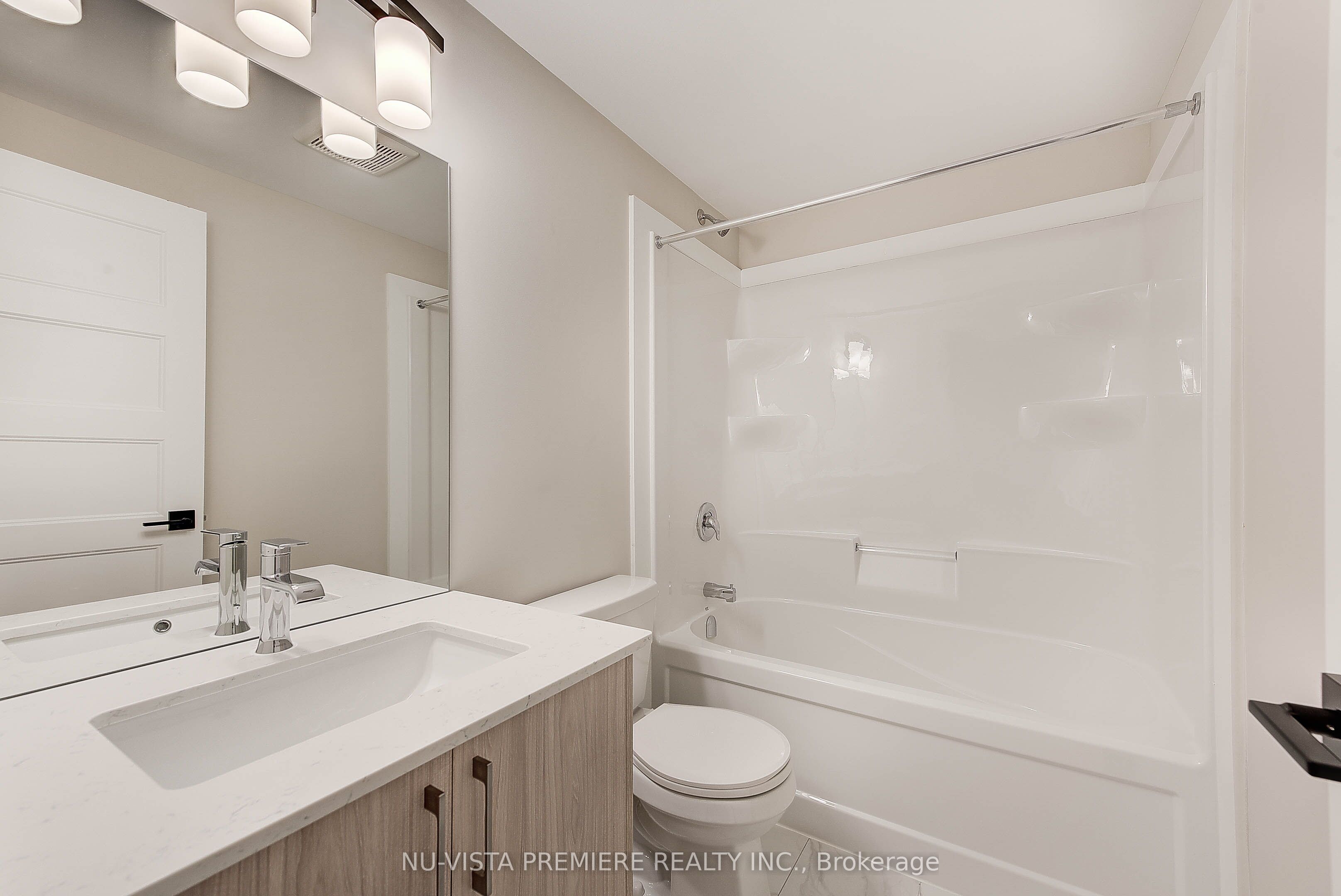 214 St Clair Boulevard 46 Property Photo 32