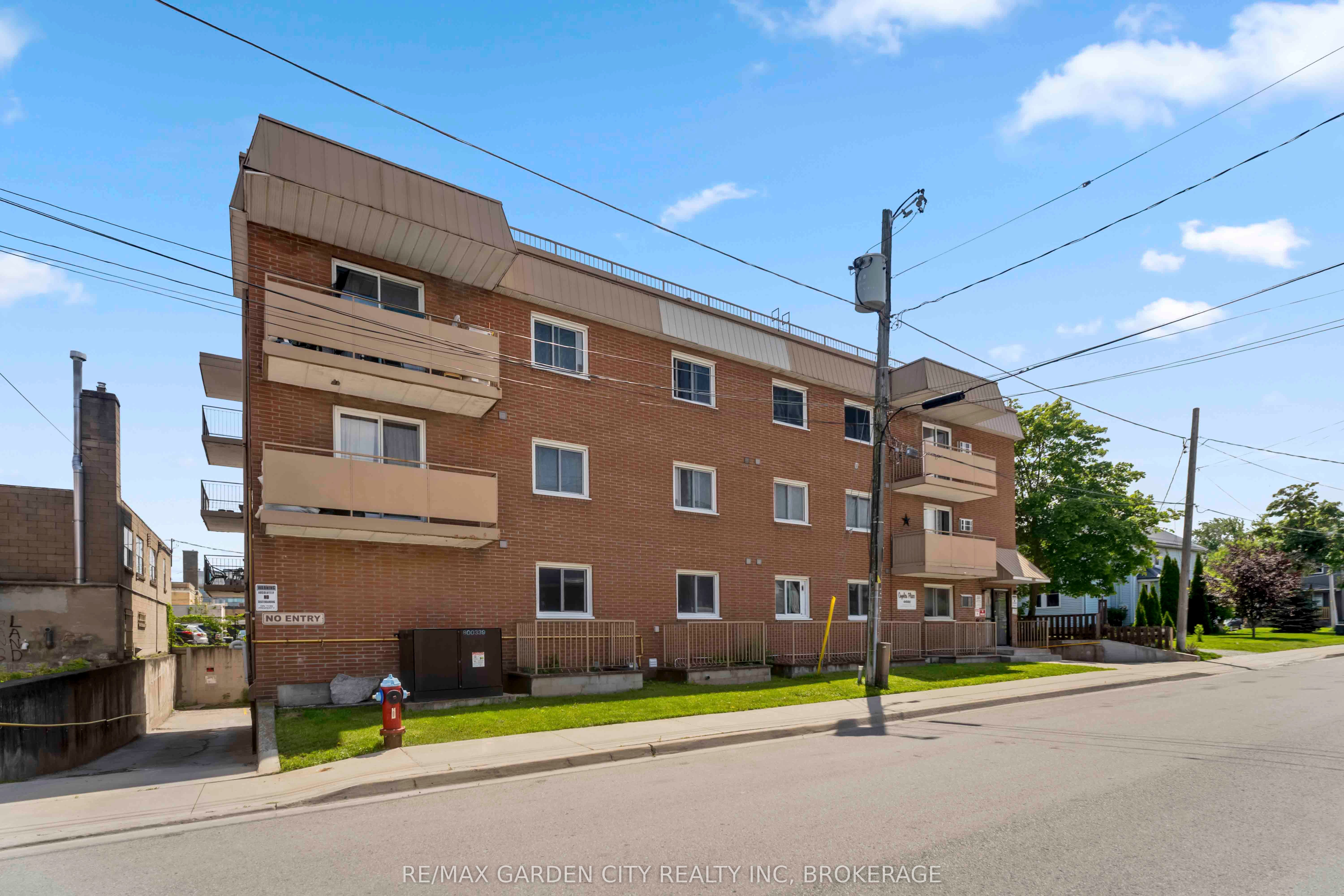 4692 Crysler Ave Property Photo 1