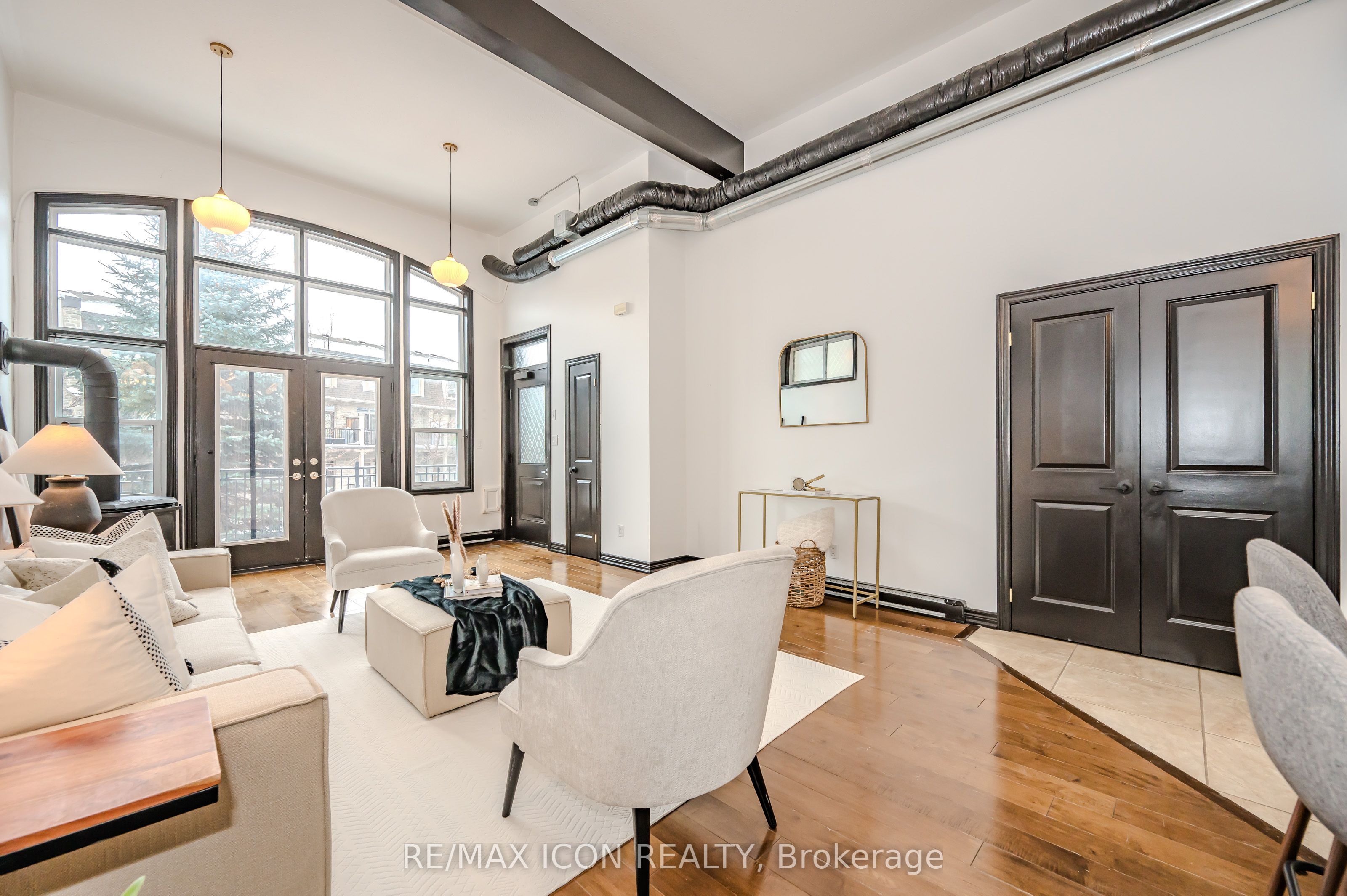 76B Cardigan Street Property Photo 1