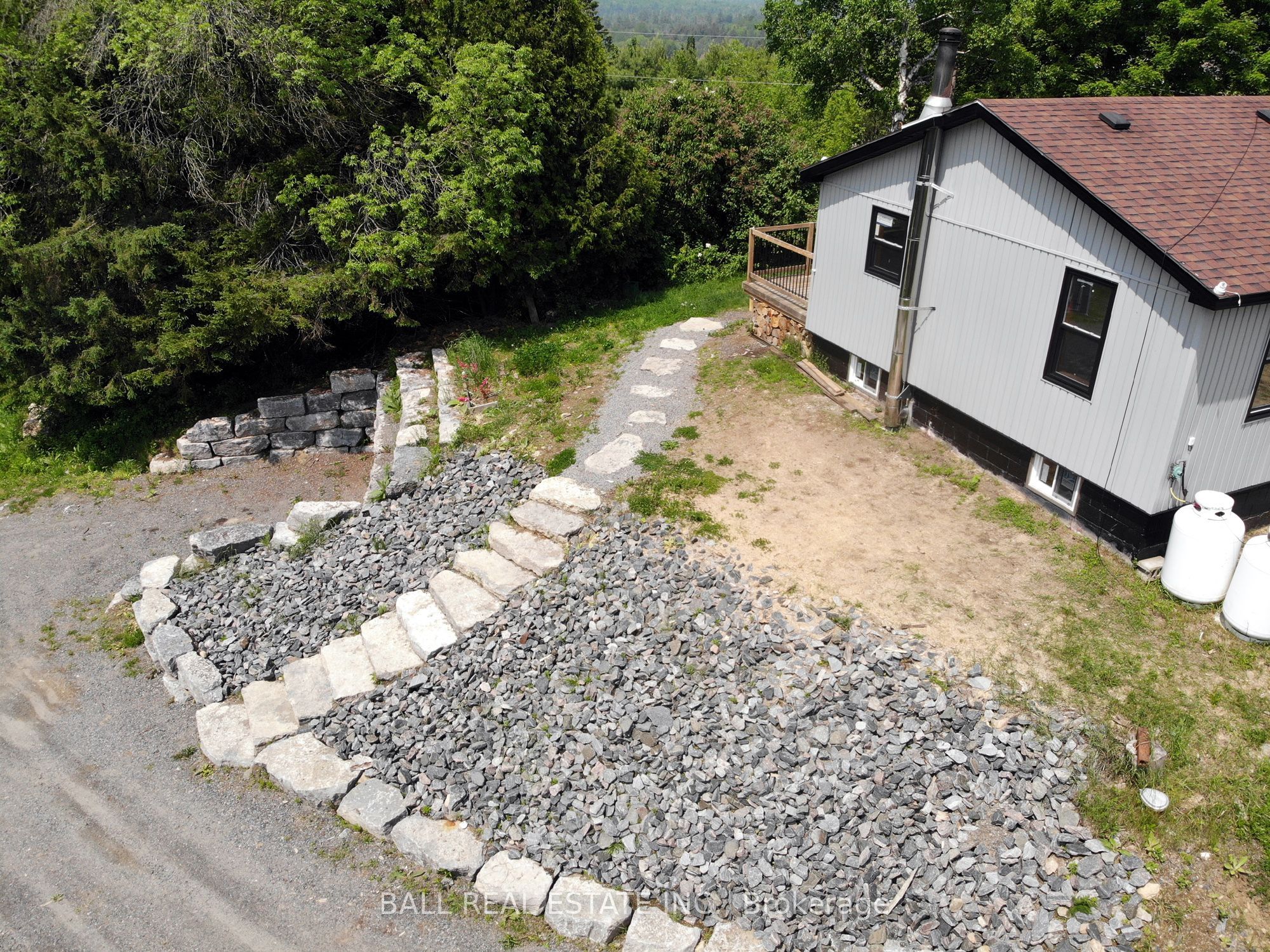 99 Moore Lane Property Photo 12