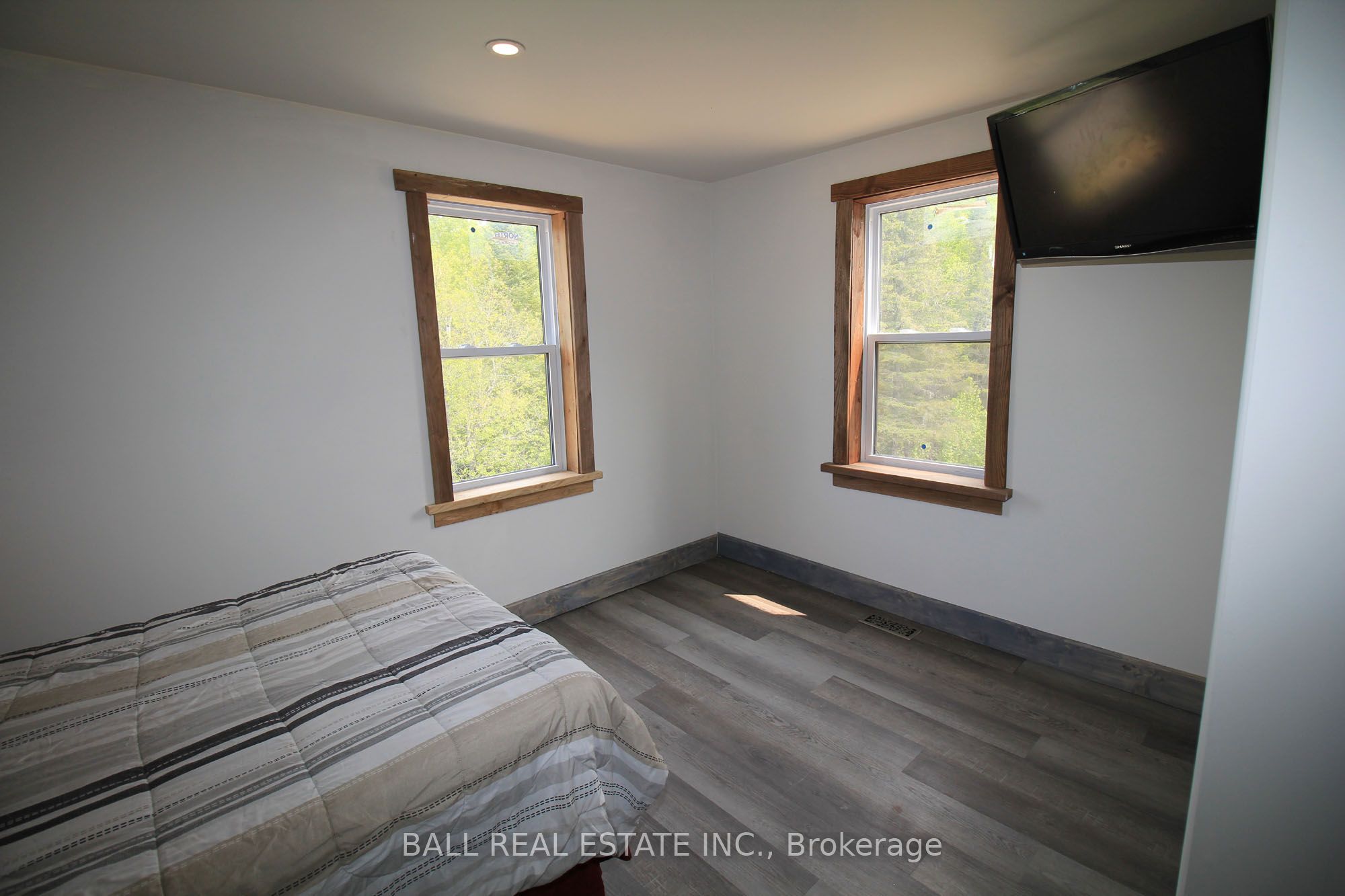 99 Moore Lane Property Photo 23