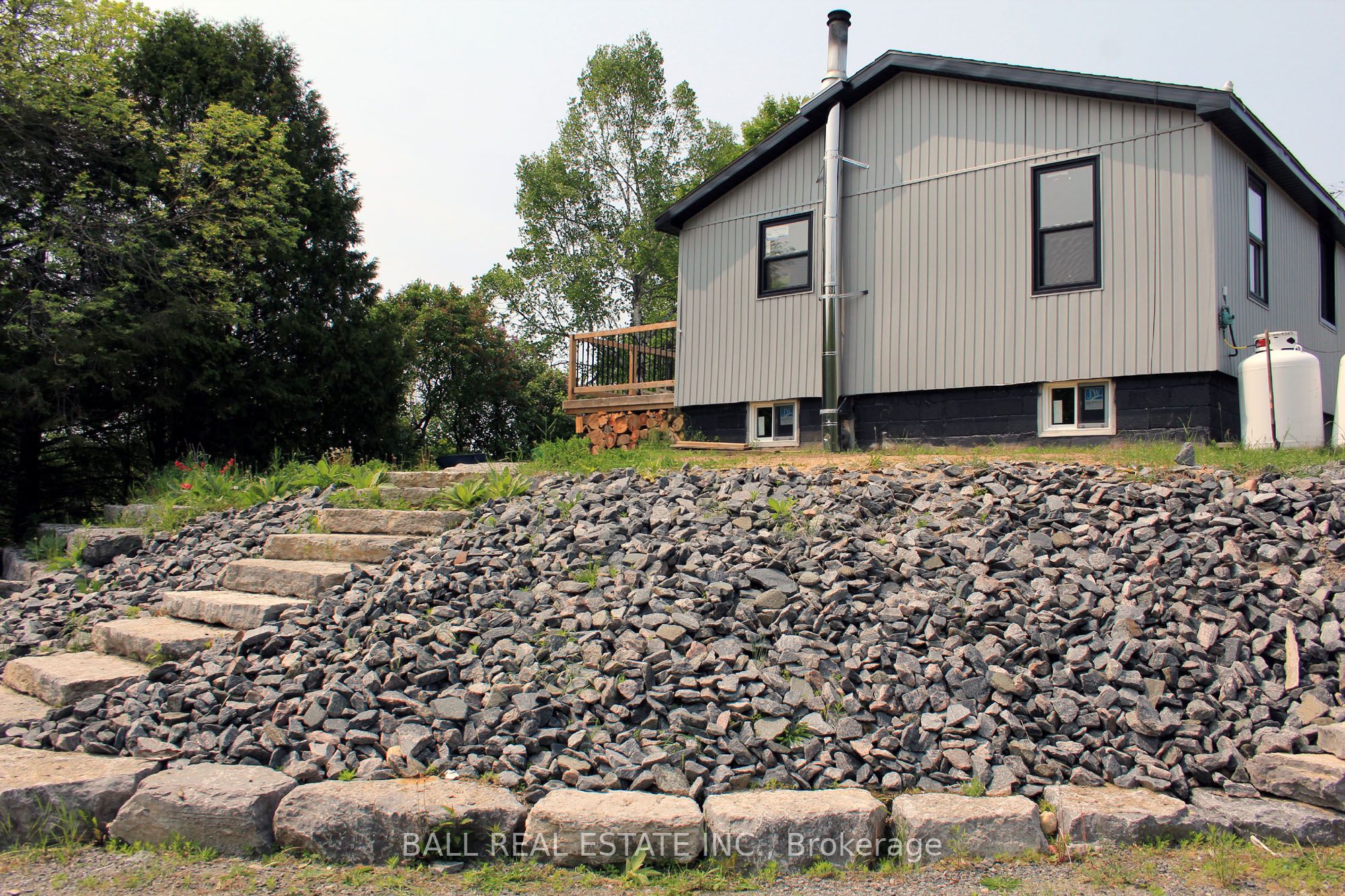 99 Moore Lane Property Photo 37