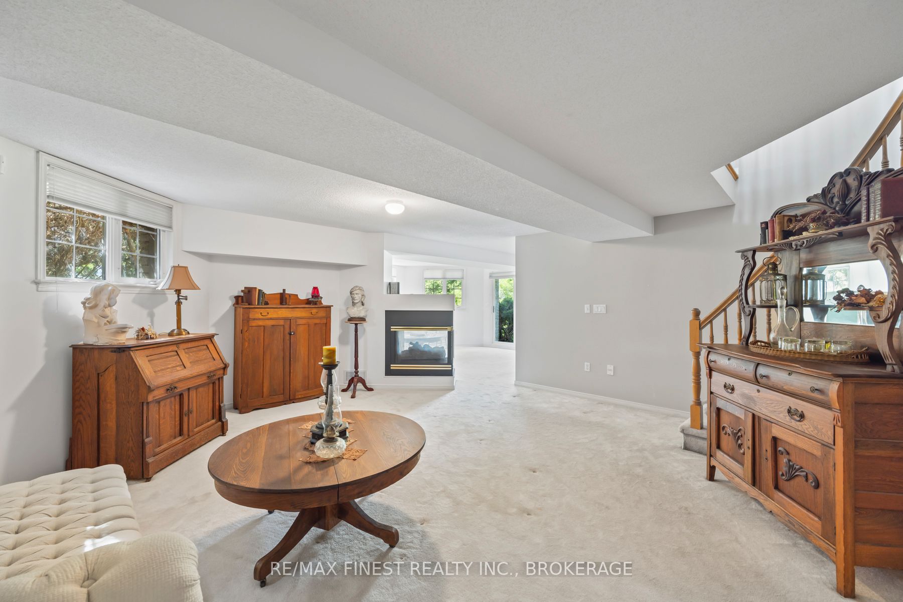 941 Malvern Terrace Property Photo 24