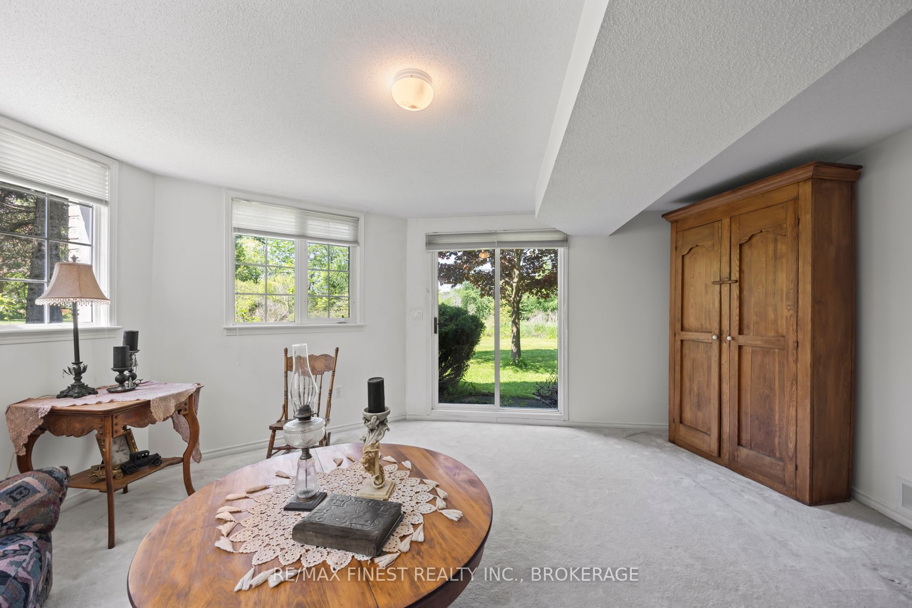 941 Malvern Terrace Property Photo 29