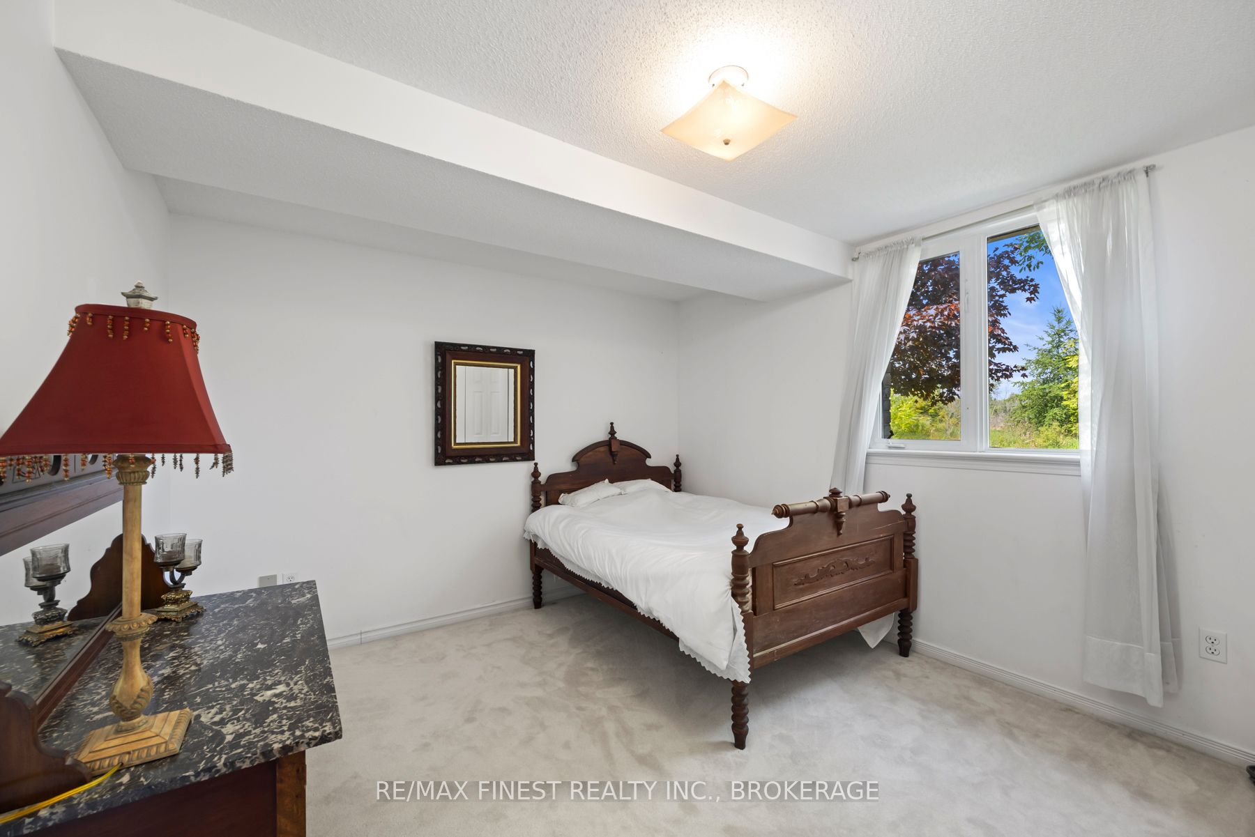 941 Malvern Terrace Property Photo 30