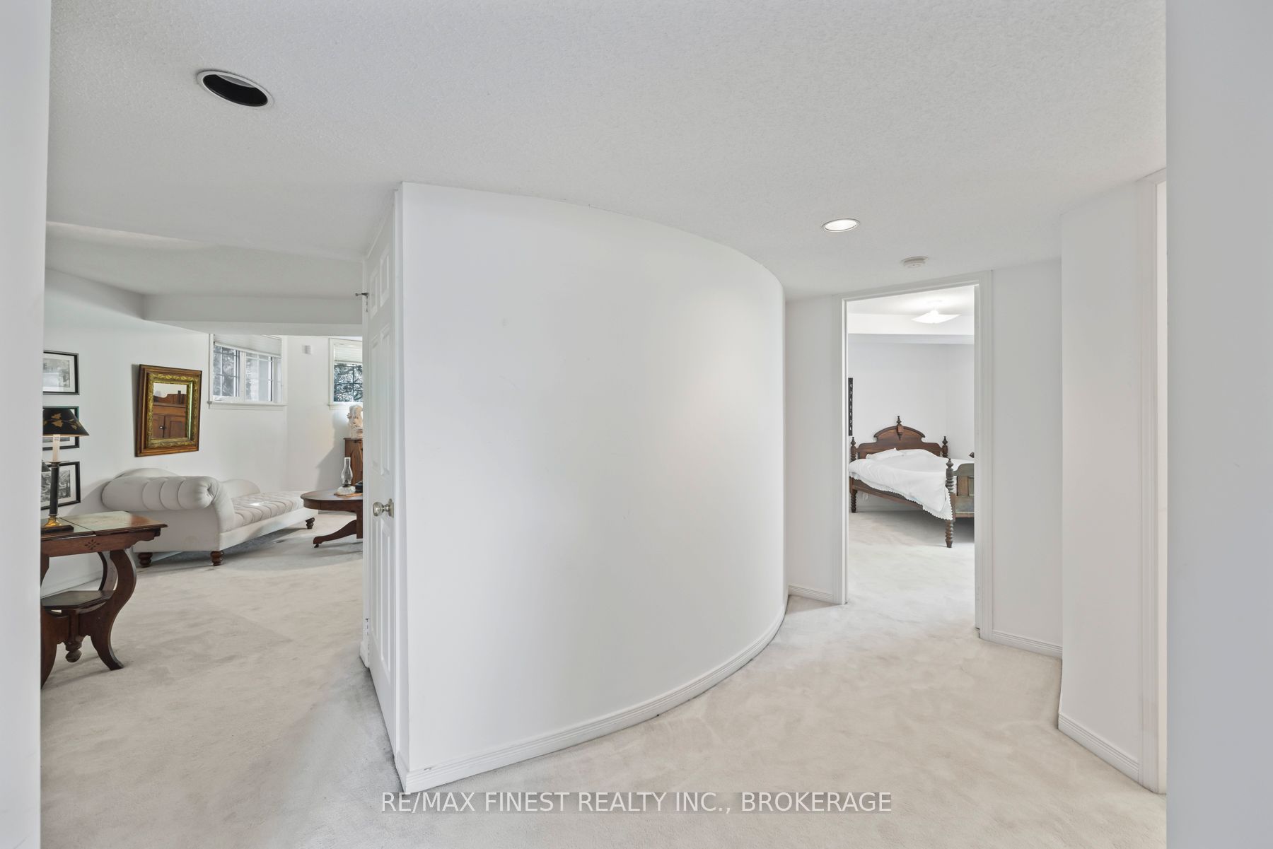 941 Malvern Terrace Property Photo 37