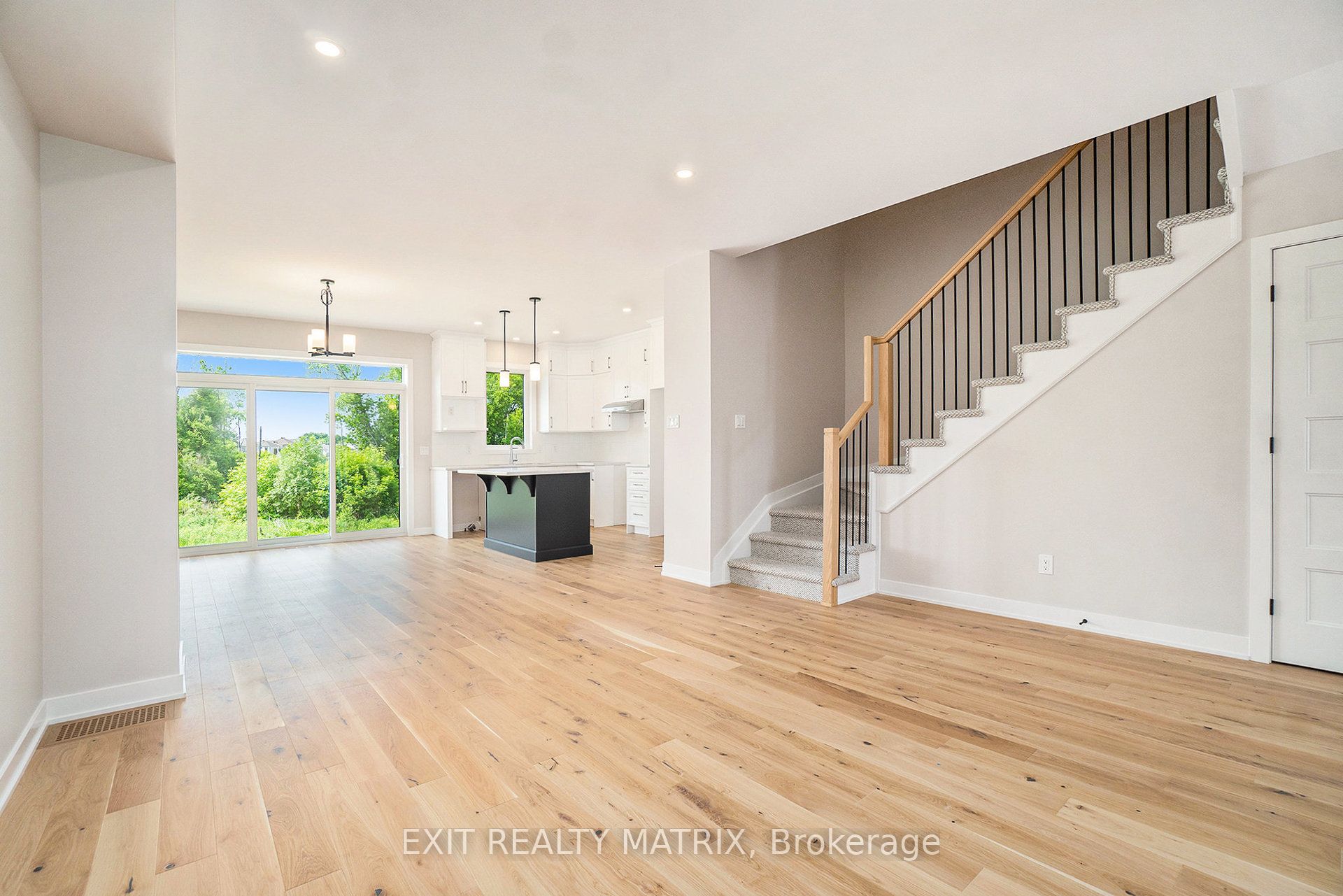 962 Cologne Street Property Photo 2