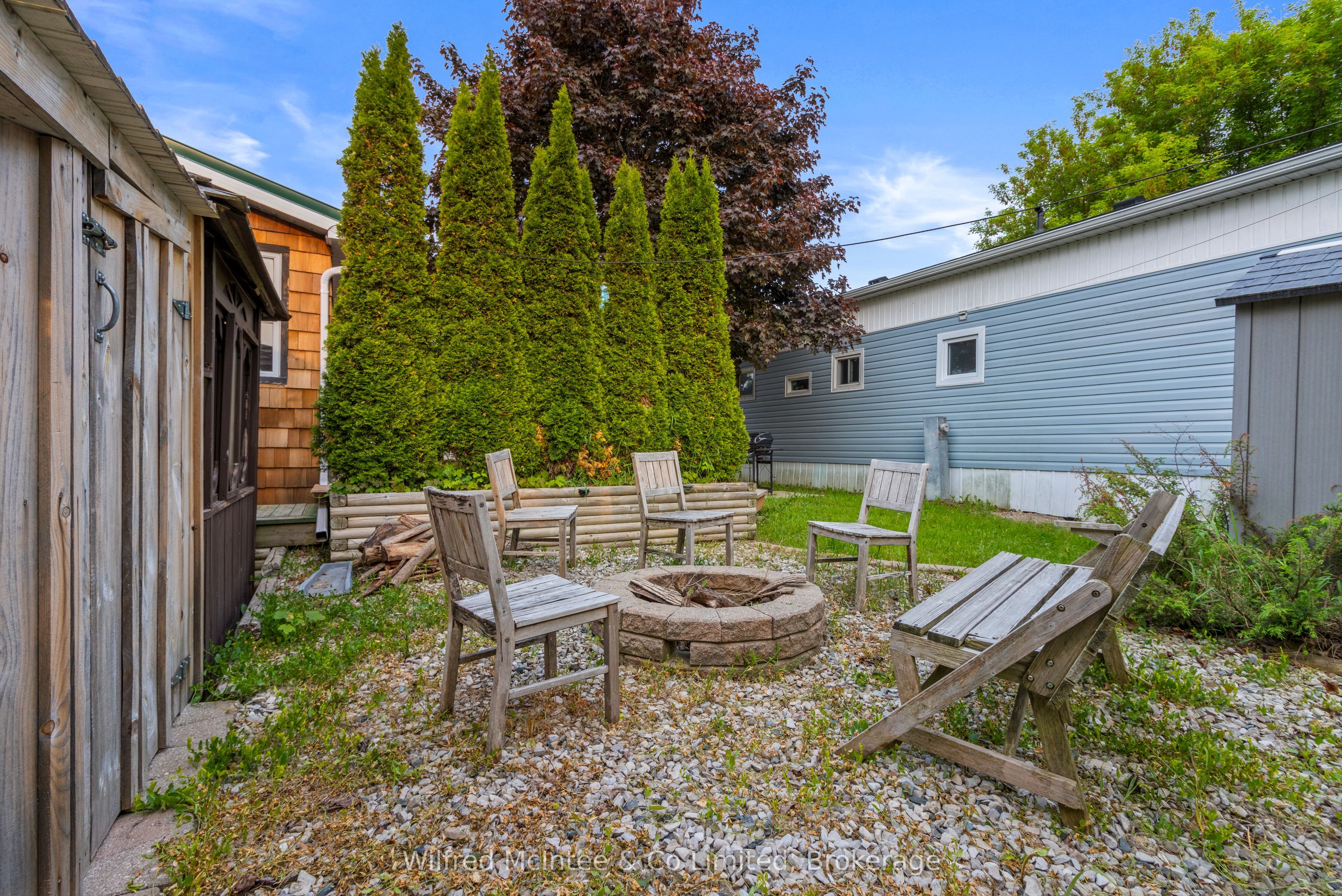 48 Maplewood Boulevard Property Photo 39