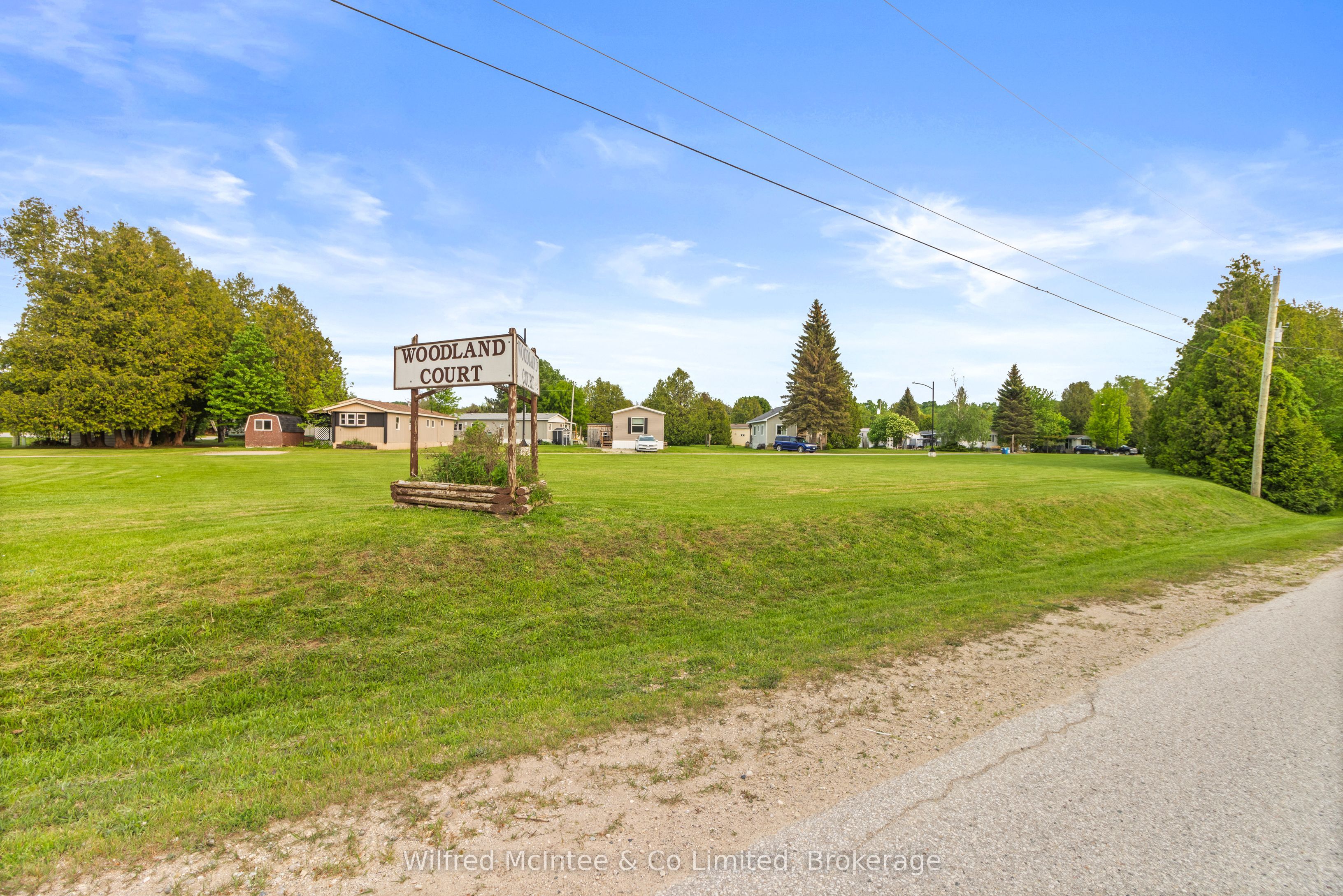 48 Maplewood Boulevard Property Photo 40