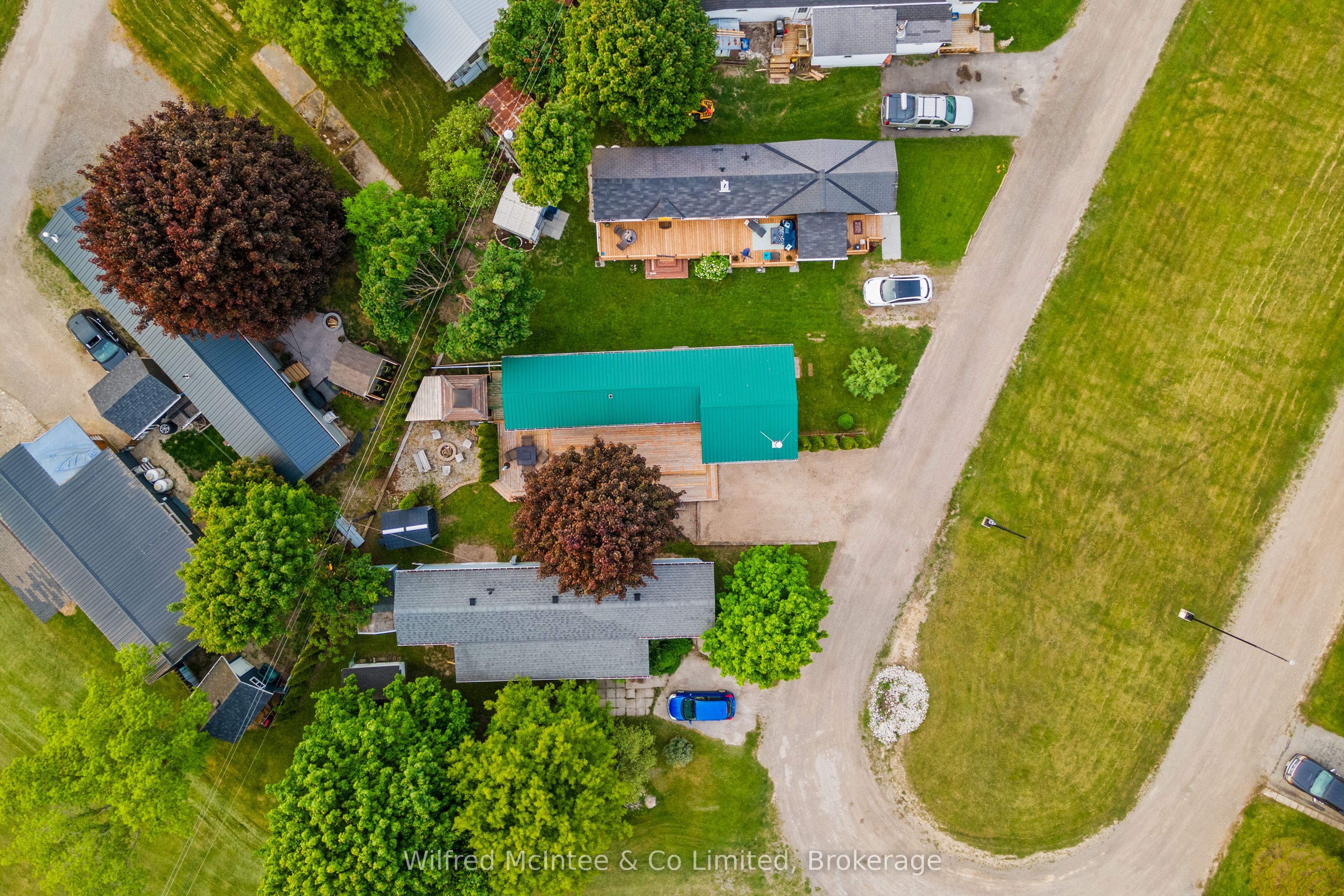 48 Maplewood Boulevard Property Photo 47