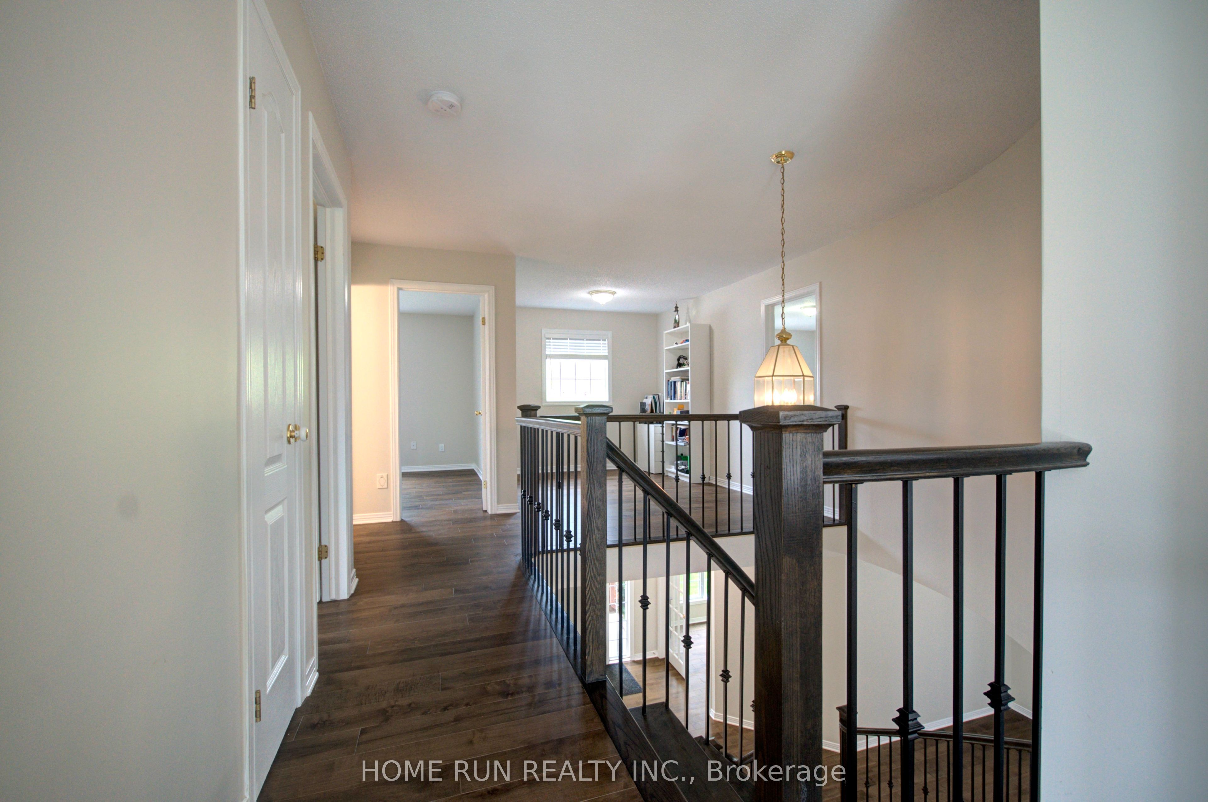 3507 Wyman Crescent Property Photo 20