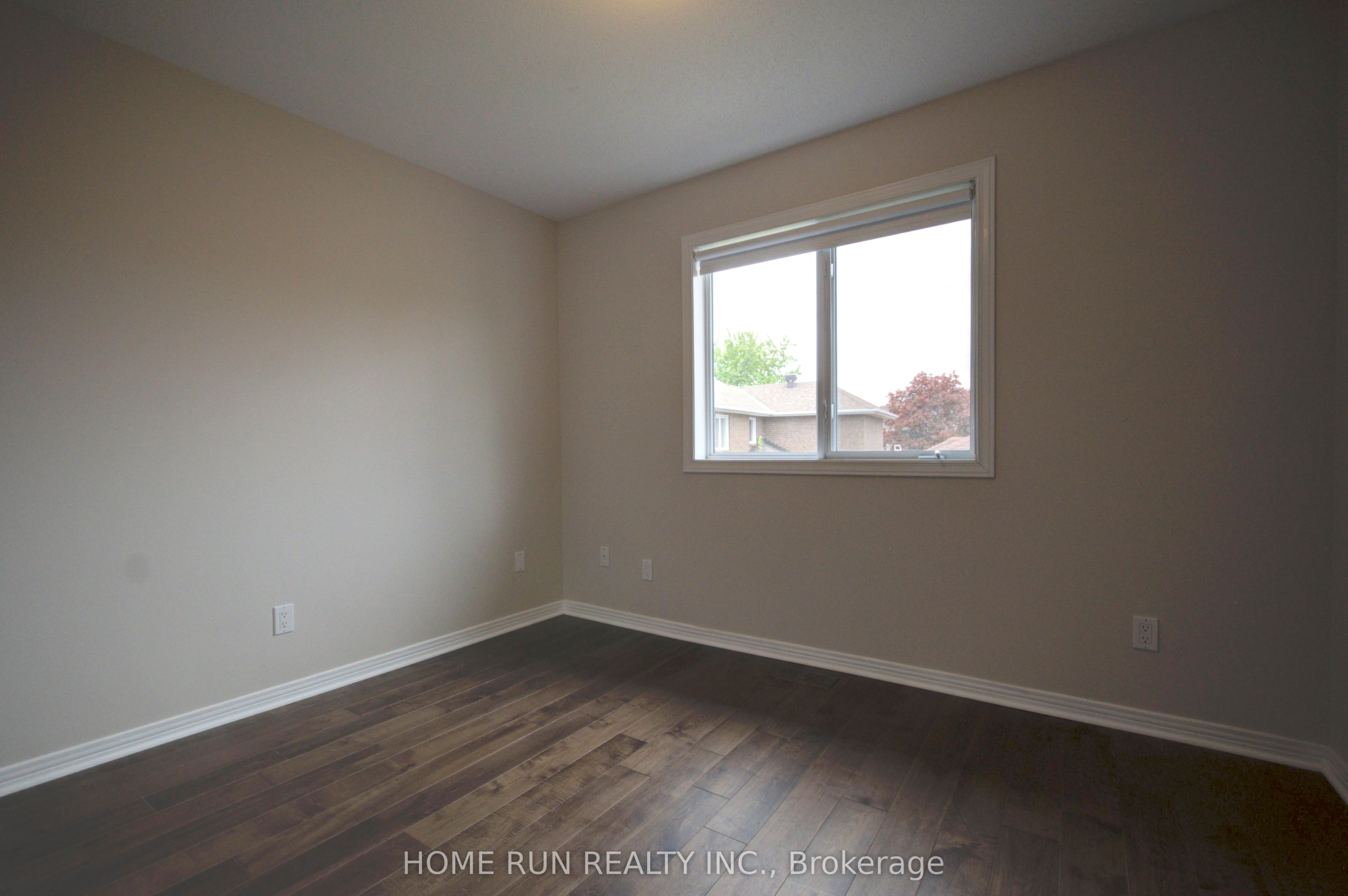3507 Wyman Crescent Property Photo 24