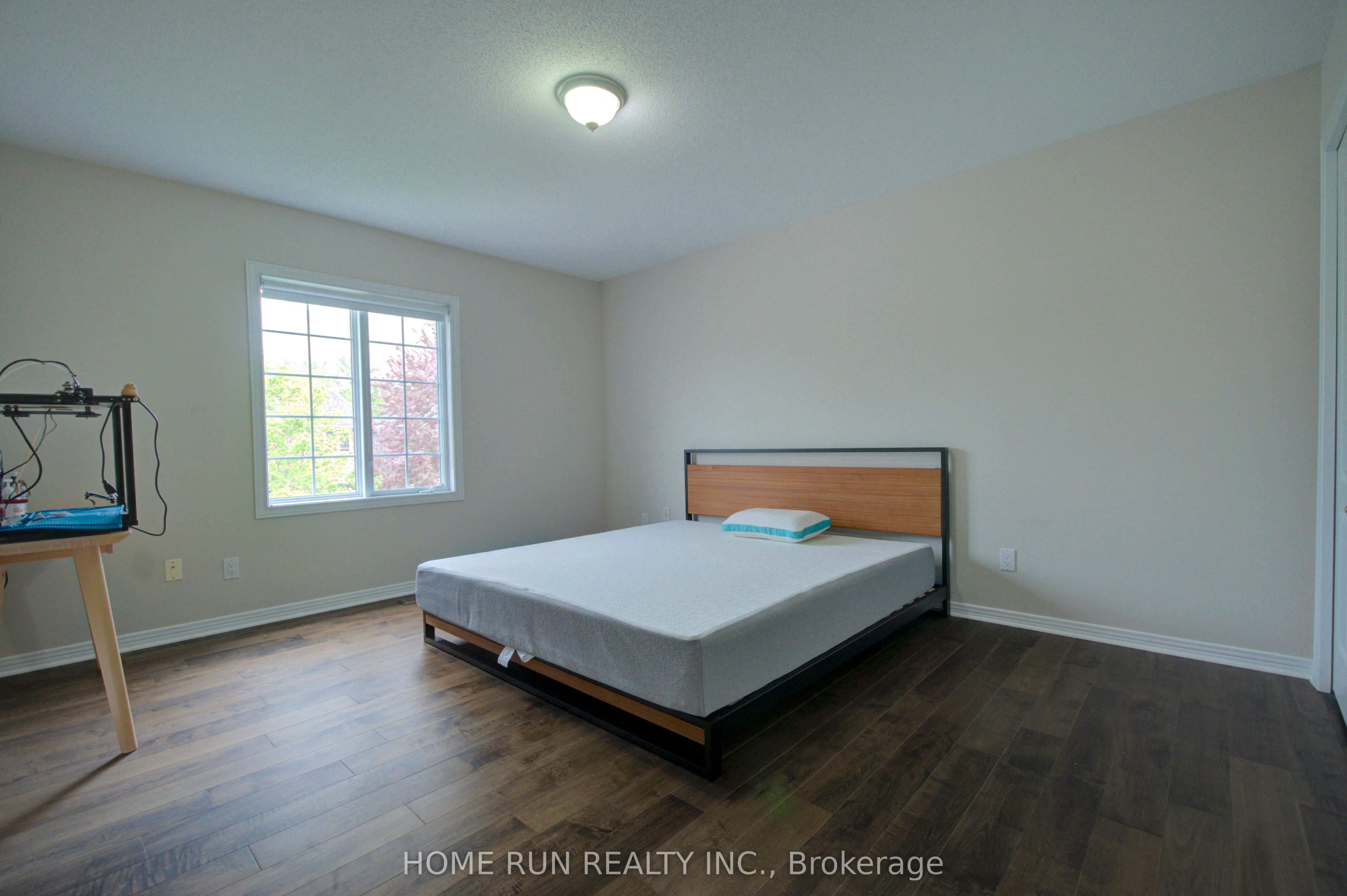 3507 Wyman Crescent Property Photo 30