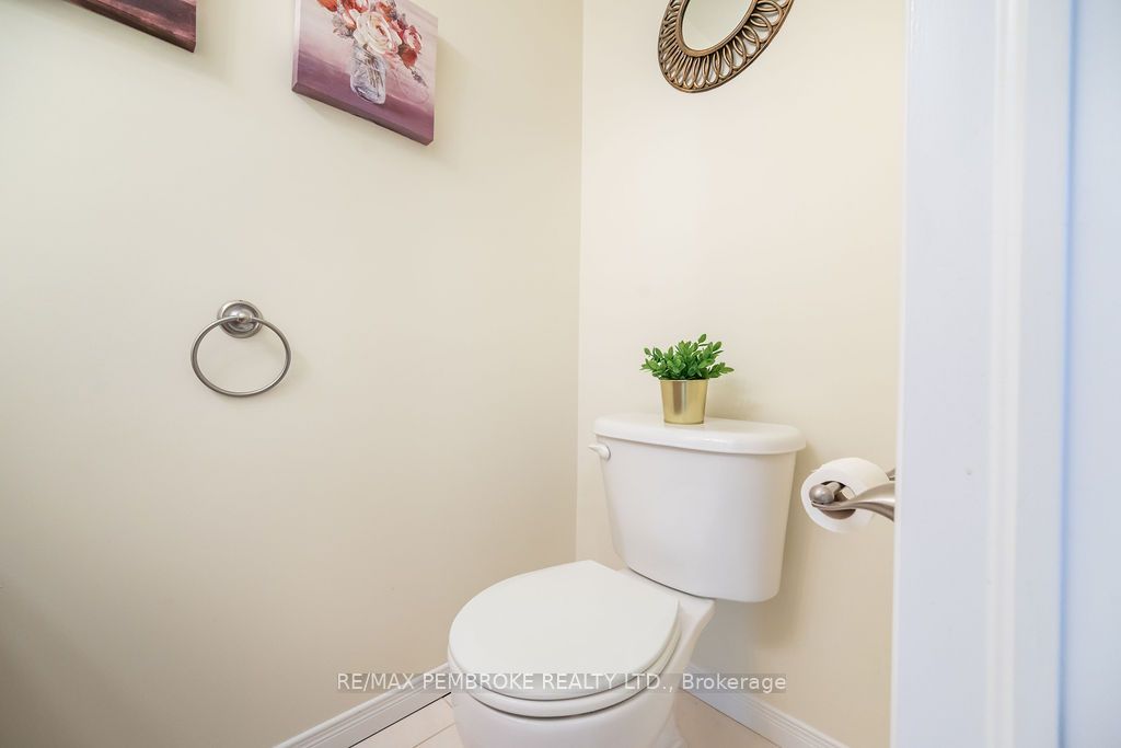 7 Vermont Meadows N/a Property Photo 6