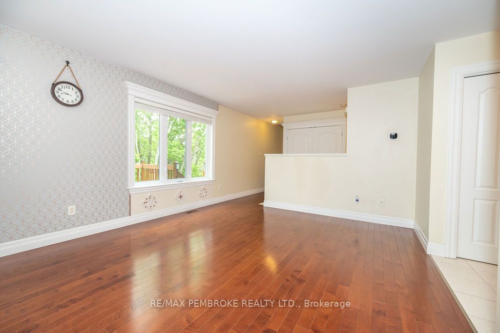 7 Vermont Meadows N/a Property Photo 15