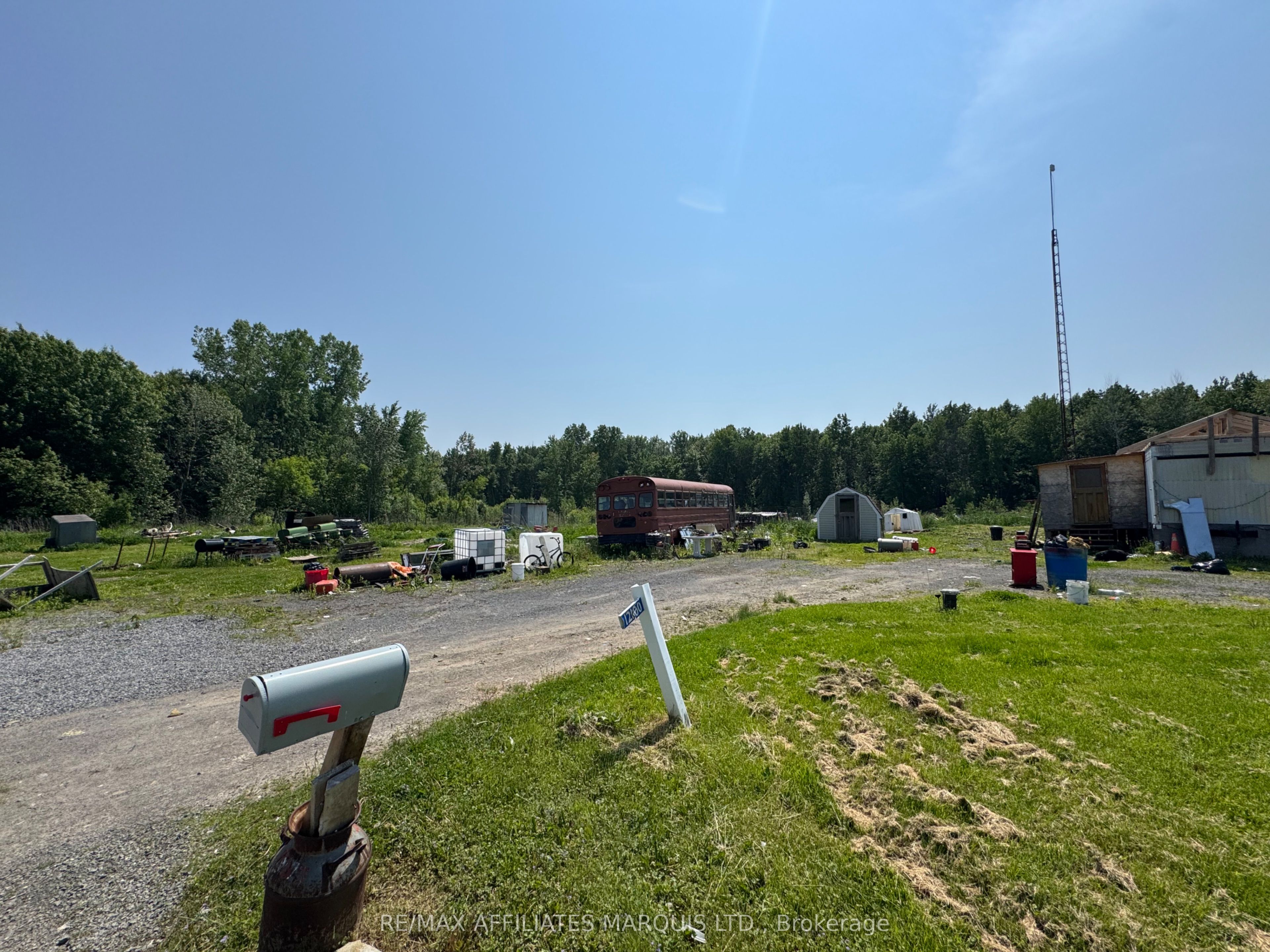 12100 Shannette Road Property Photo 5