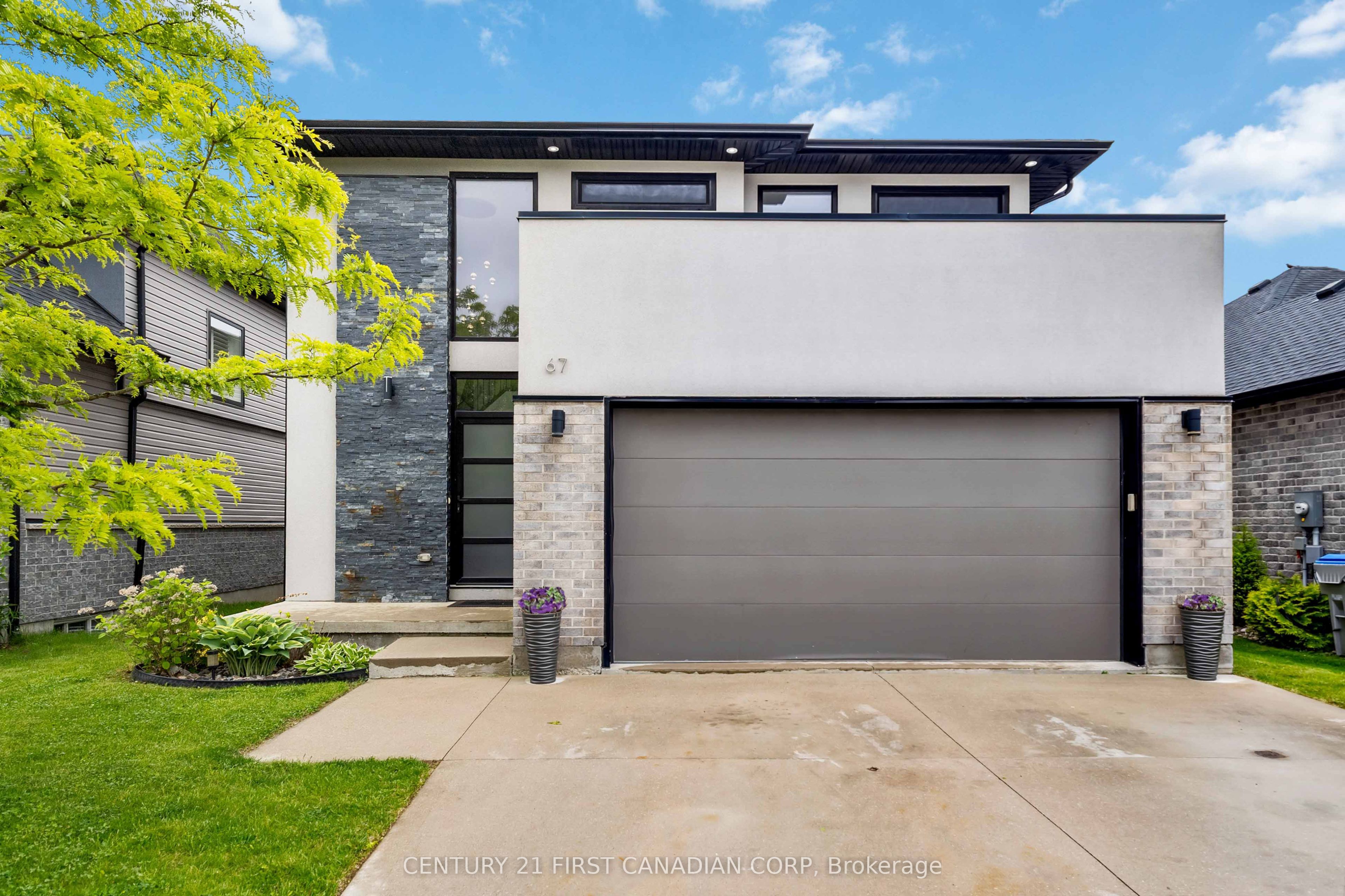 #67 - 41 Earlscourt Terrace Property Photo 1