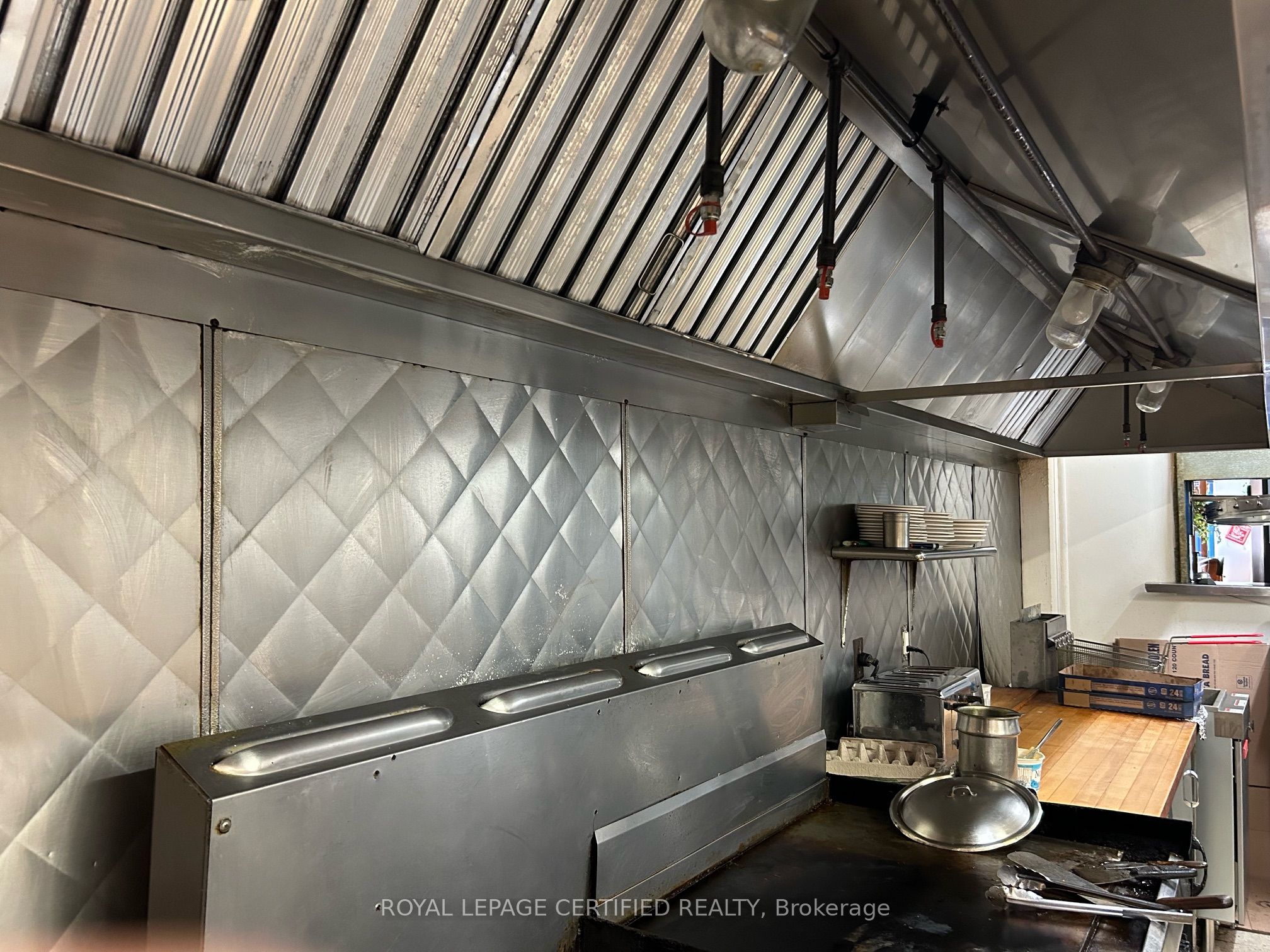 459 St Paul Street Property Photo 11