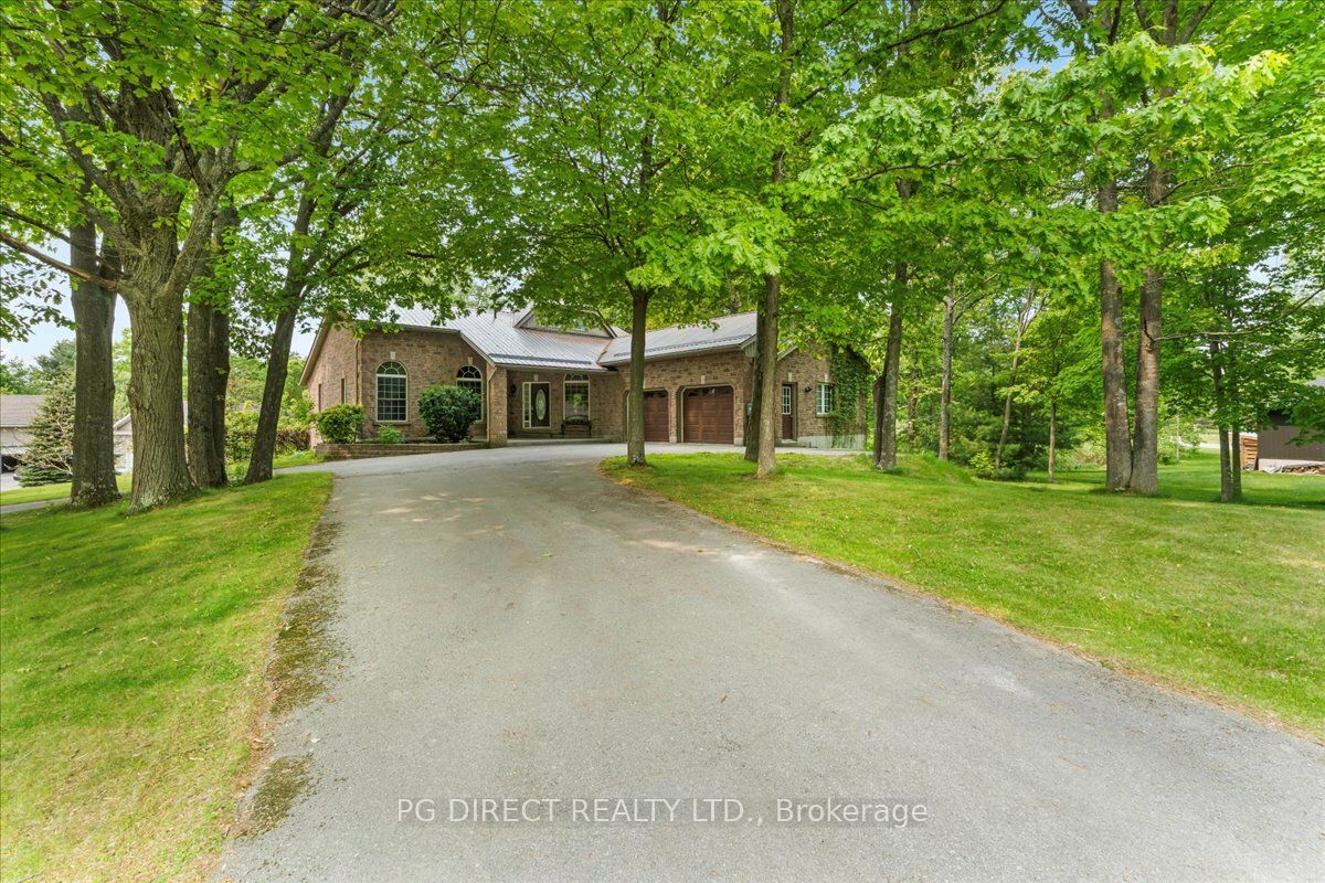 10 Fraserglen Court Property Photo 1