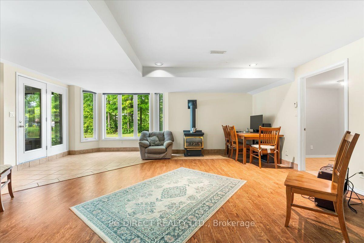 10 Fraserglen Court Property Photo 15