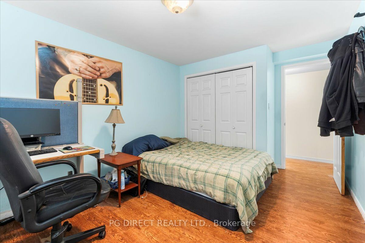 10 Fraserglen Court Property Photo 17