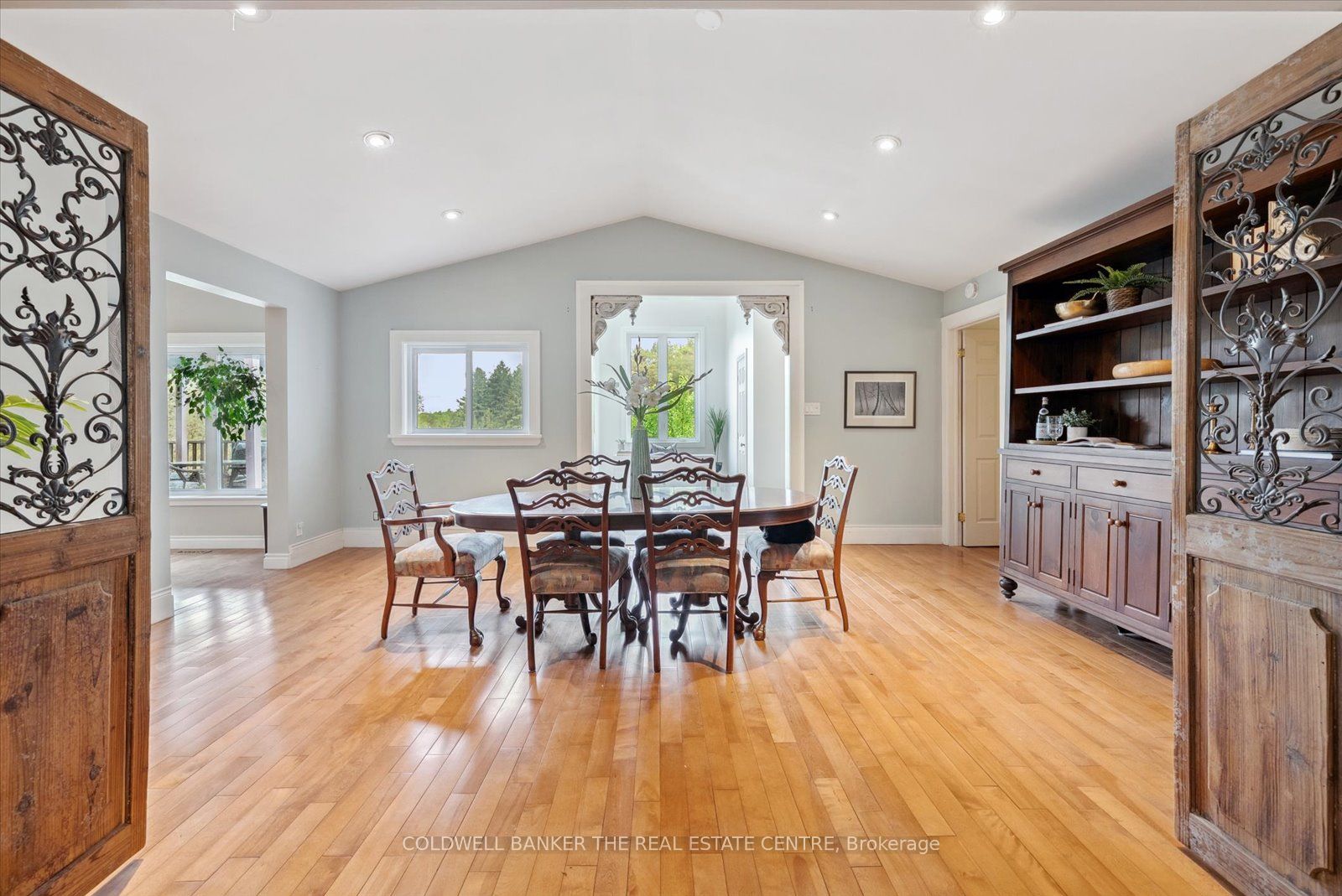 798213 3 Line E Property Photo 8