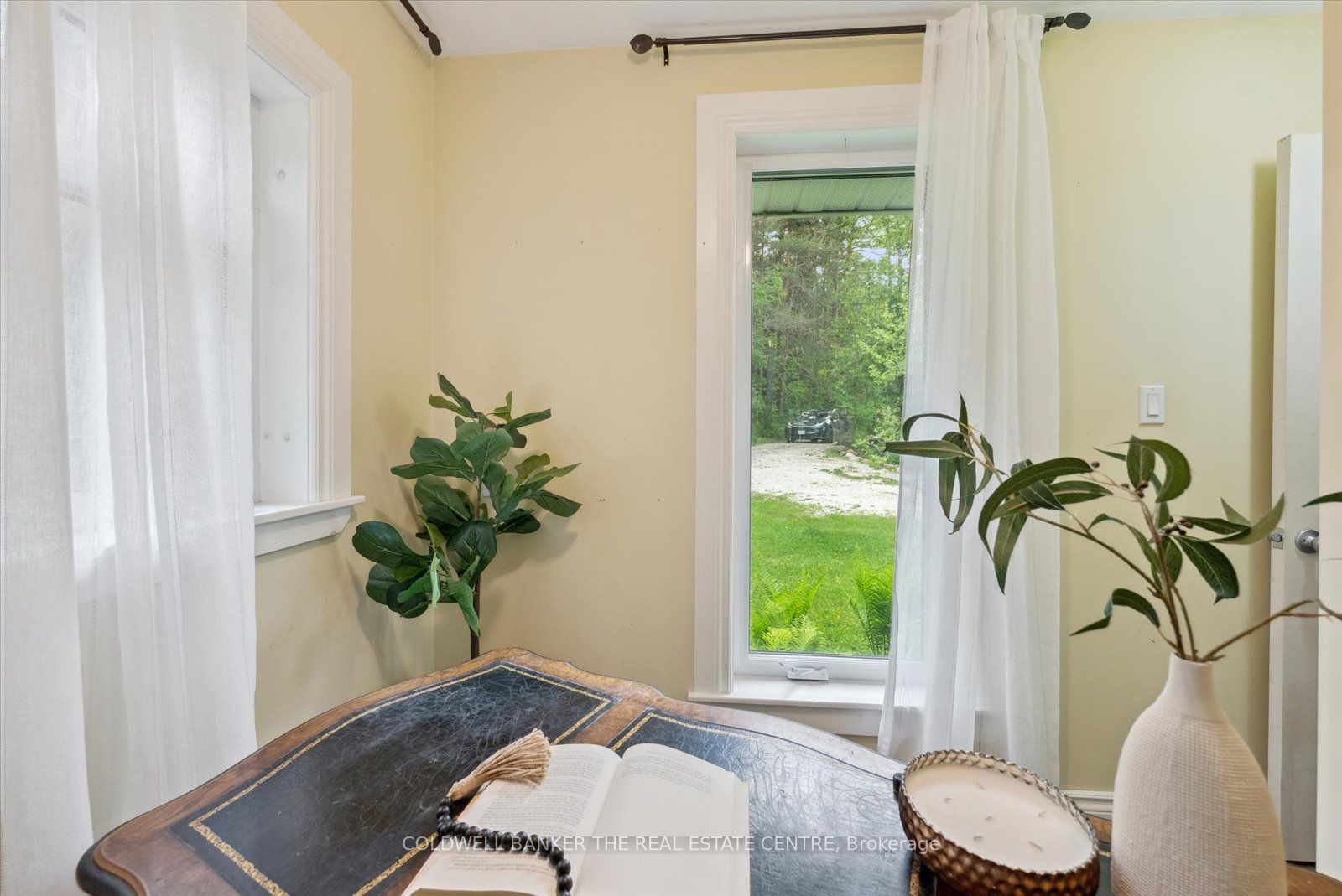 798213 3 Line E Property Photo 11