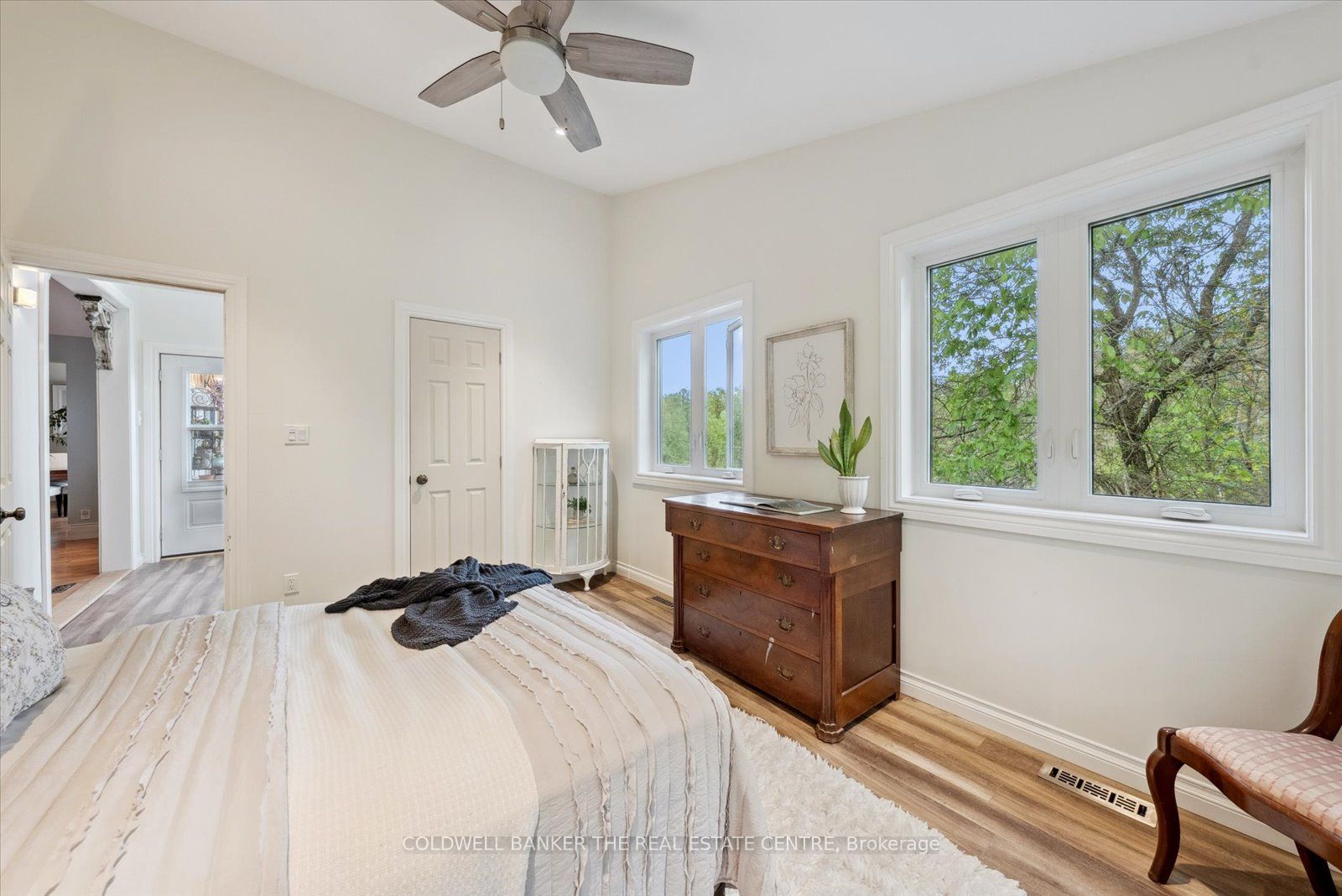 798213 3 Line E Property Photo 28